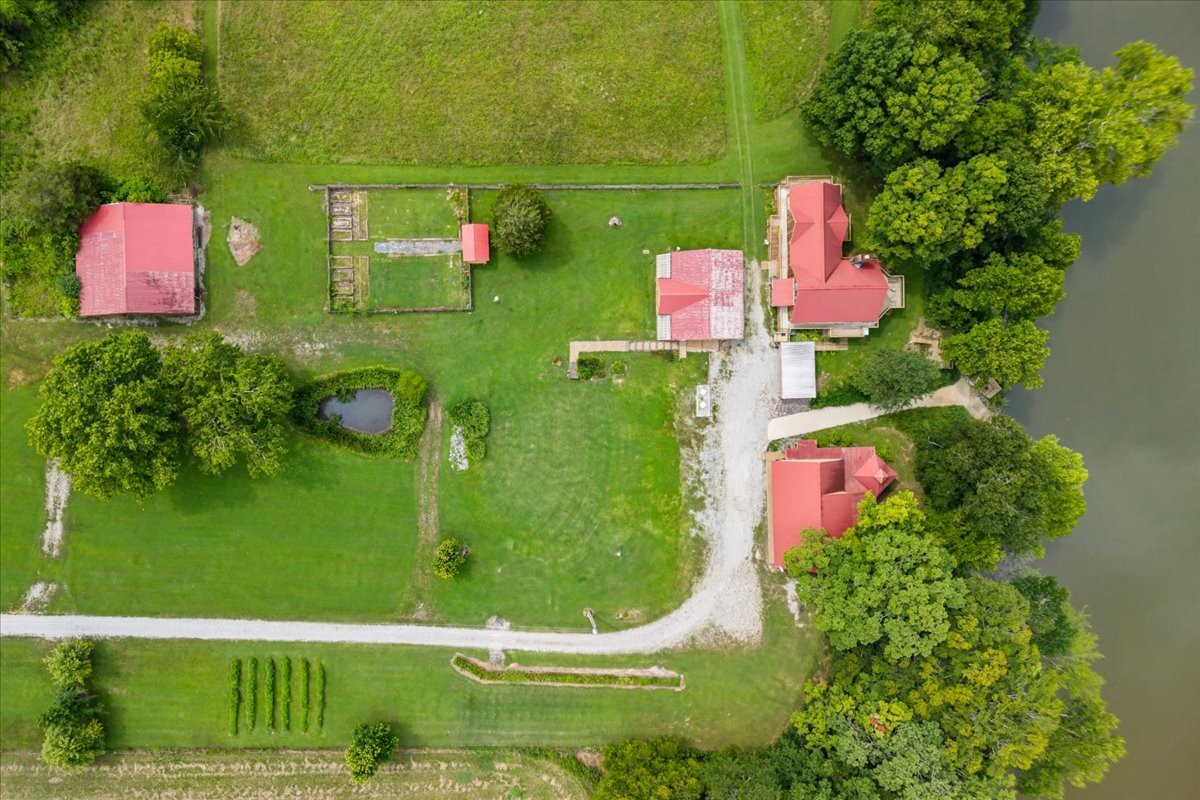 Homes for sale in Hurricane Mills, TN | 4060 Dyer Rd, Hurricane Mills, TN 37078 | MLS# 3280885