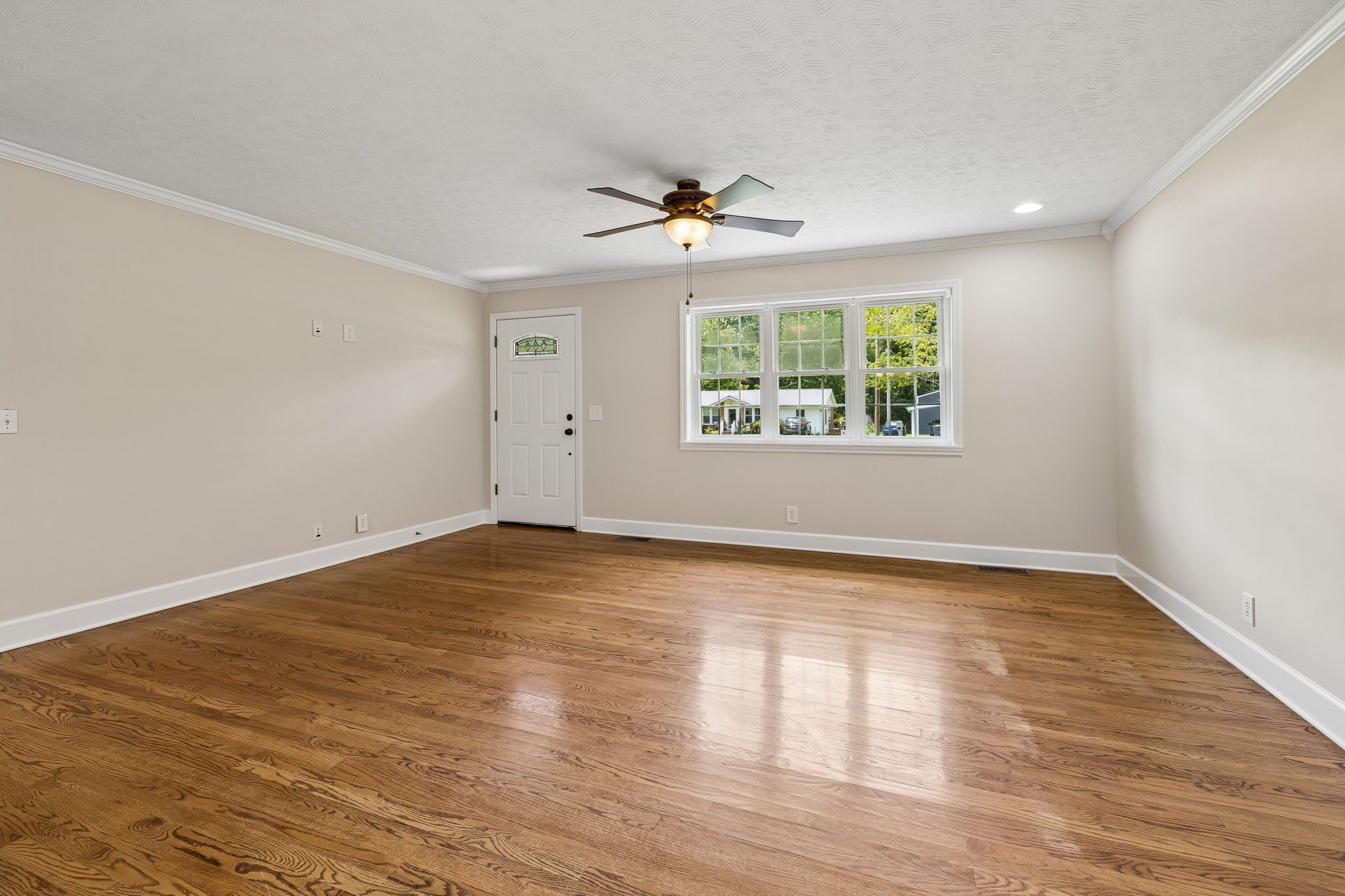 4th image of 516 Crestwood Dr, Lafayette, TN 37083 | MLS# 3288046