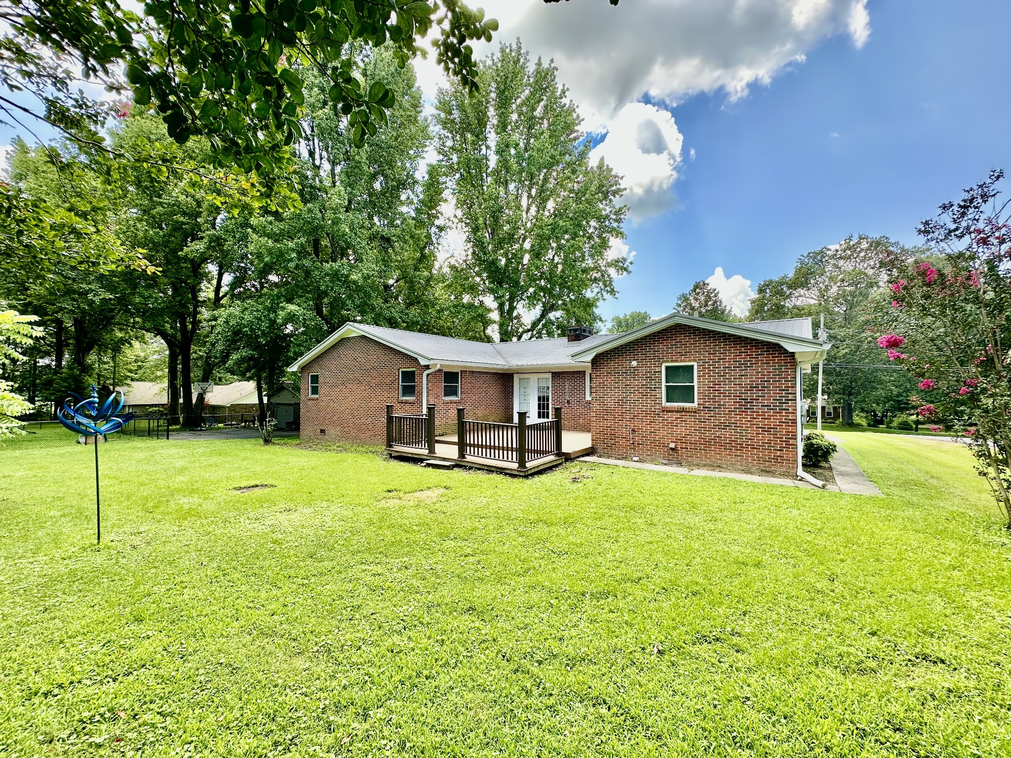 Homes for sale in Murray, KY | 52 Nottingham Ln, Murray, KY 42071 | MLS# 3281025