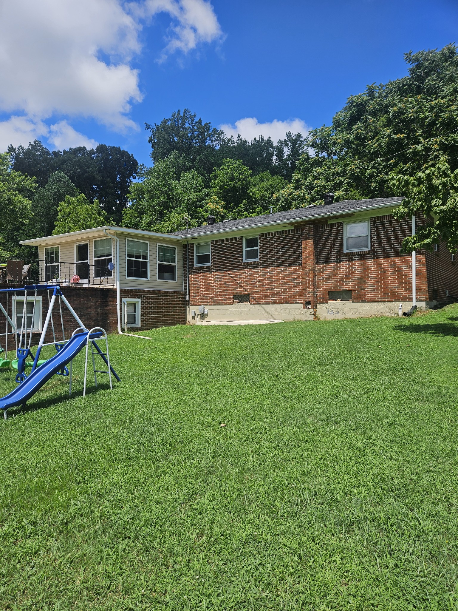 3rd image of 1490 S Long Creek Rd, Lafayette, TN 37083 | MLS# 3281317