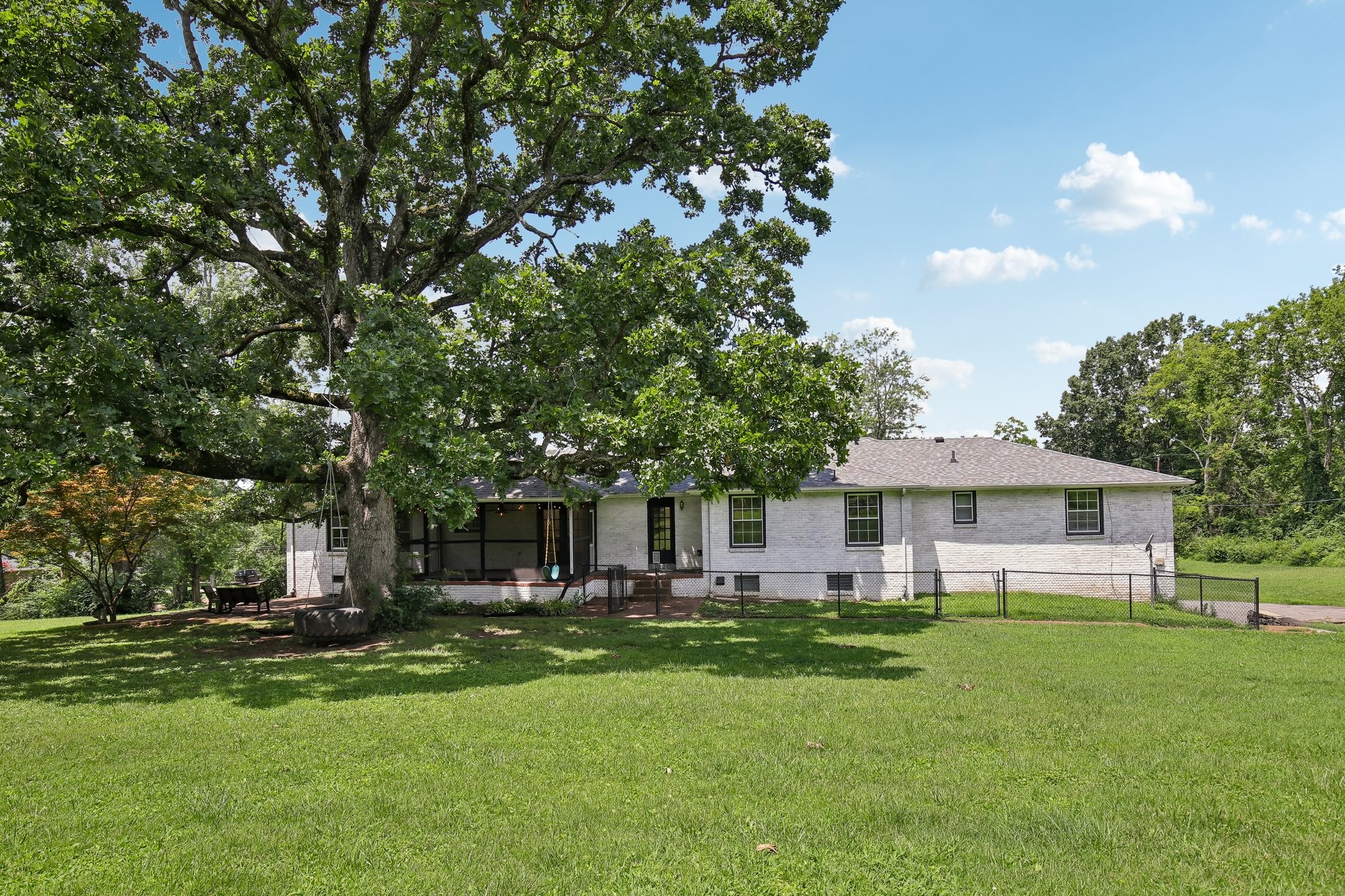 5th image of 463 Walton Ferry Rd, Hendersonville, TN 37075 | MLS# 3287957