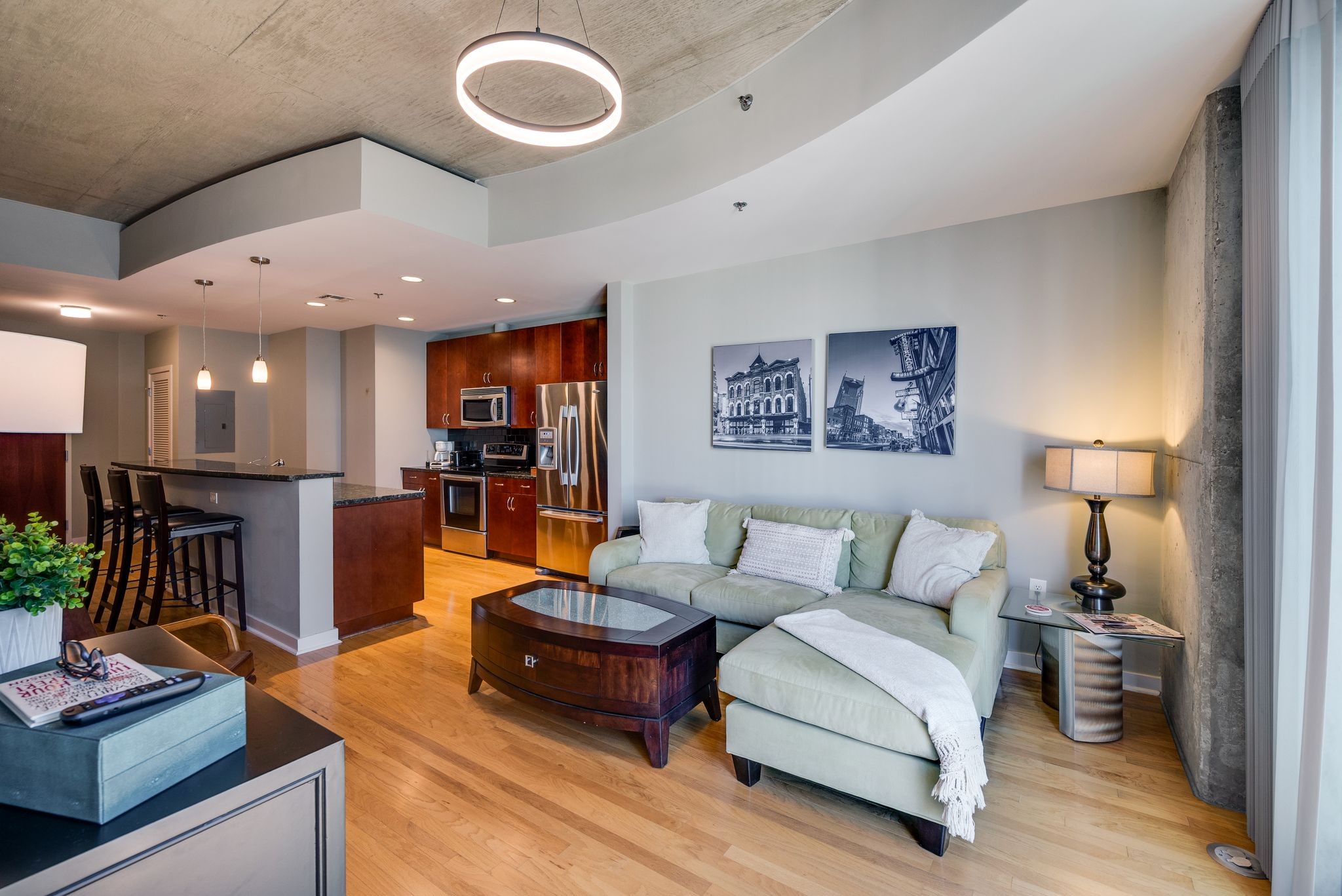 Homes for sale in Nashville, TN | 301 Demonbreun St #1702, Nashville, TN 37201 | MLS# 3285768