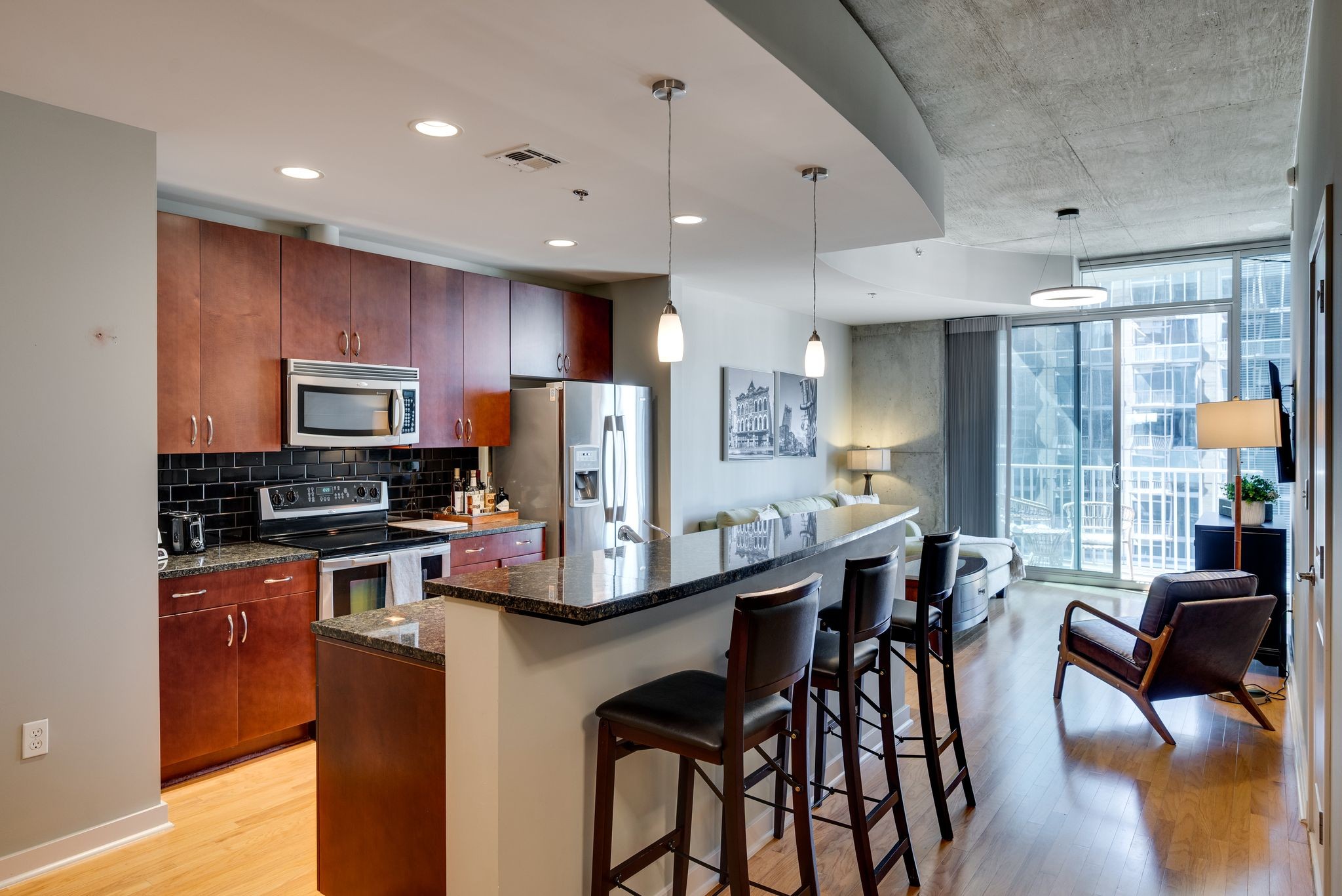 Homes for sale in Nashville, TN | 301 Demonbreun St #1702, Nashville, TN 37201 | MLS# 3285768