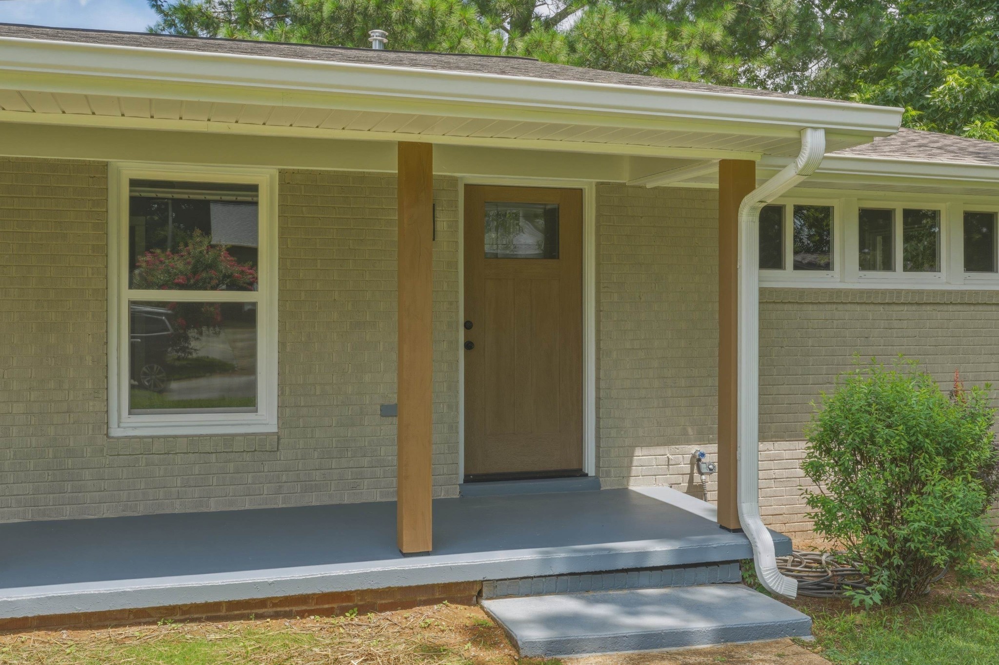 3rd image of 317 Columbus Ave, Florence, AL 35630 | MLS# 3285964