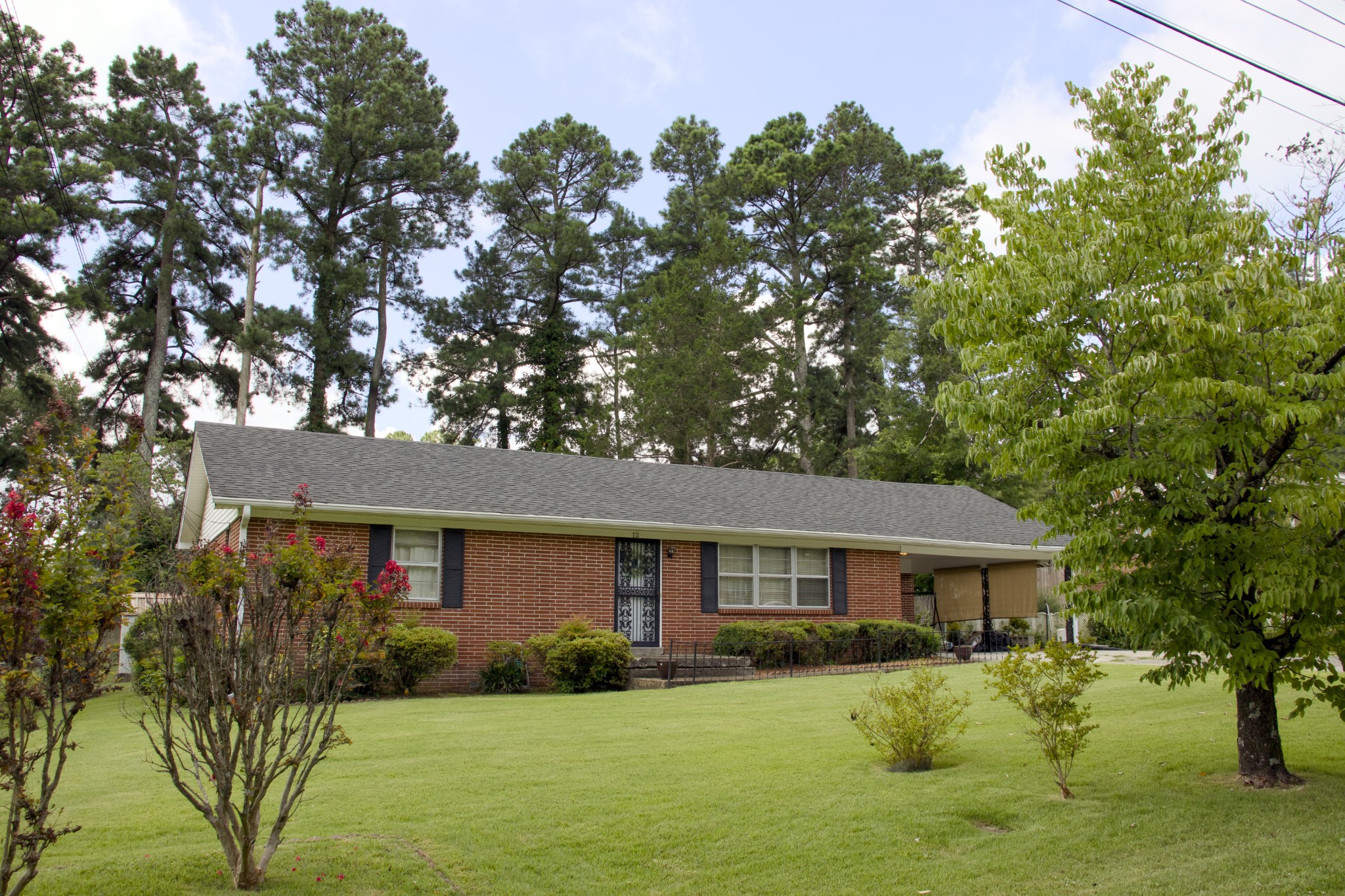 1st image of 12 Knollwood Dr, Jackson, TN 38305 | MLS# 3287553