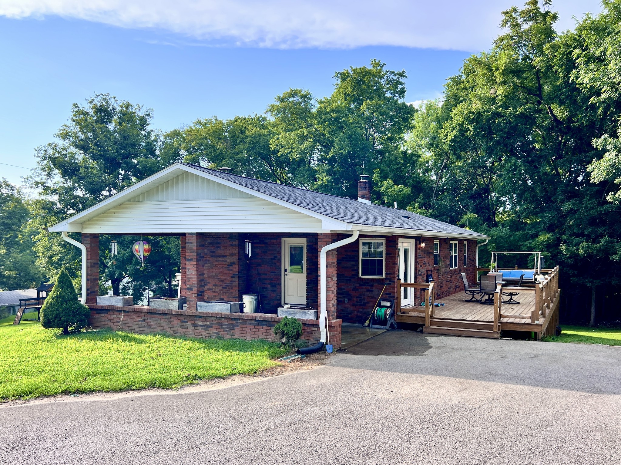 Homes for sale in Bumpus Mills, TN | 111 Gus Wallace Rd, Bumpus Mills, TN 37028 | MLS# 3298151