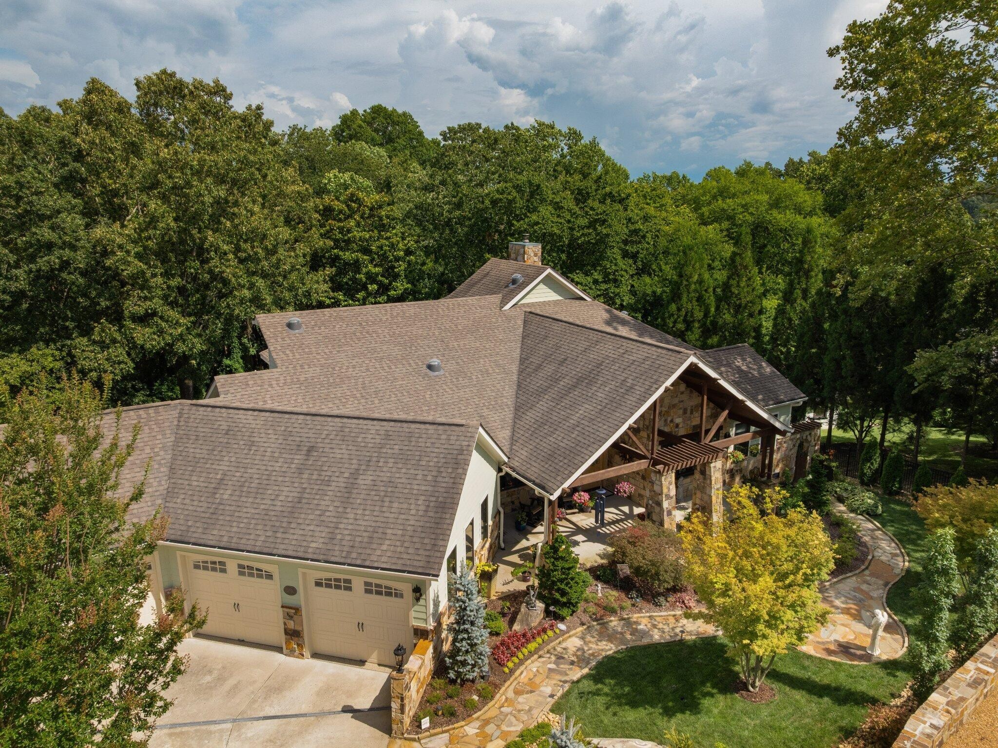 2nd image of 125 Fleetwood Dr, Lookout Mountain, TN 37350 | MLS# 3288381