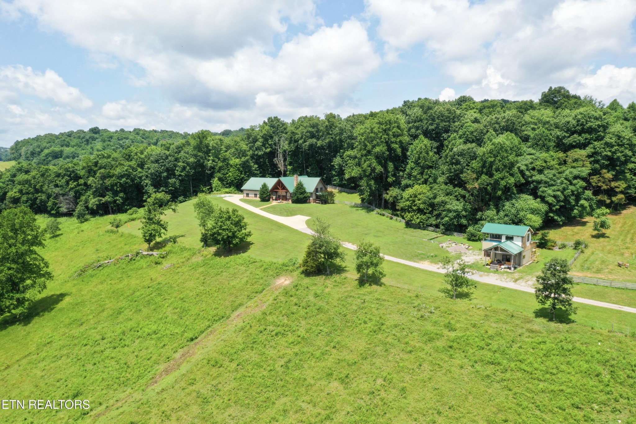 Homes for sale in Thorn Hill, TN | 2624 Clinch Valley Rd, Thorn Hill, TN 37881 | MLS# 3306008