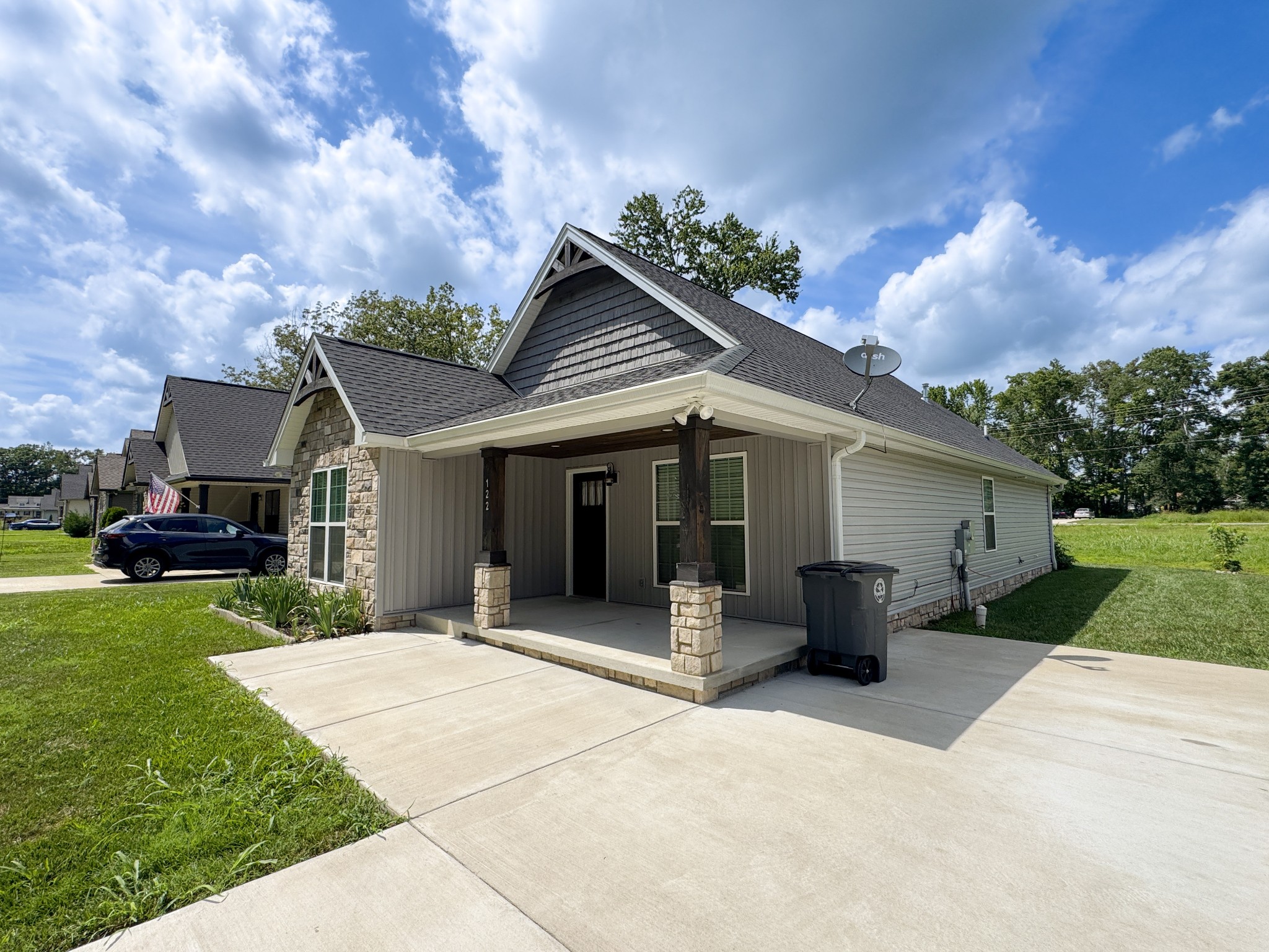 3rd image of 122 Mazie Dr, Lafayette, TN 37083 | MLS# 3309136