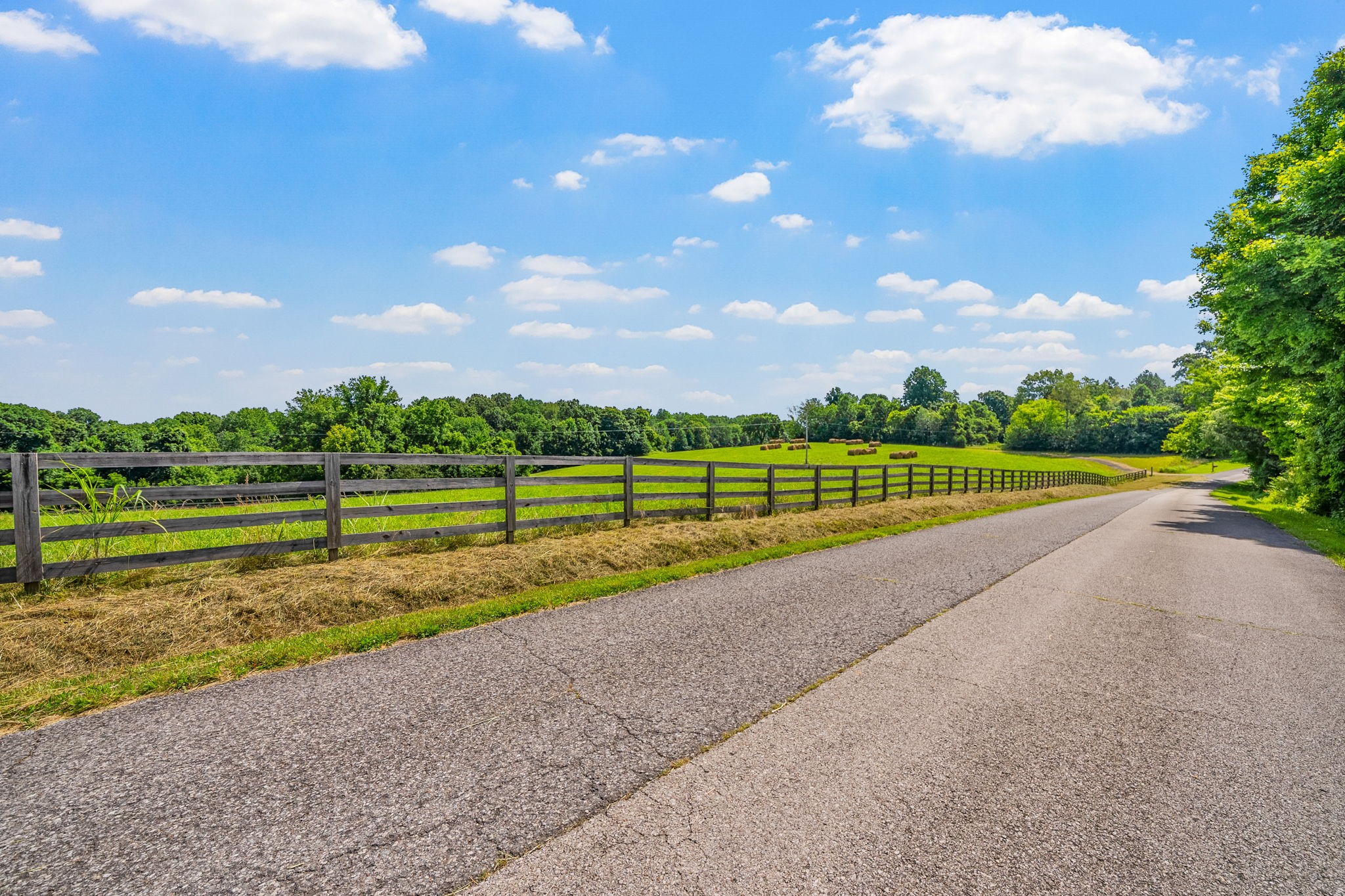 Homes for sale in Ashland City, TN | 2 Jim Read Rd, Ashland City, TN 37015 | MLS# 3301915