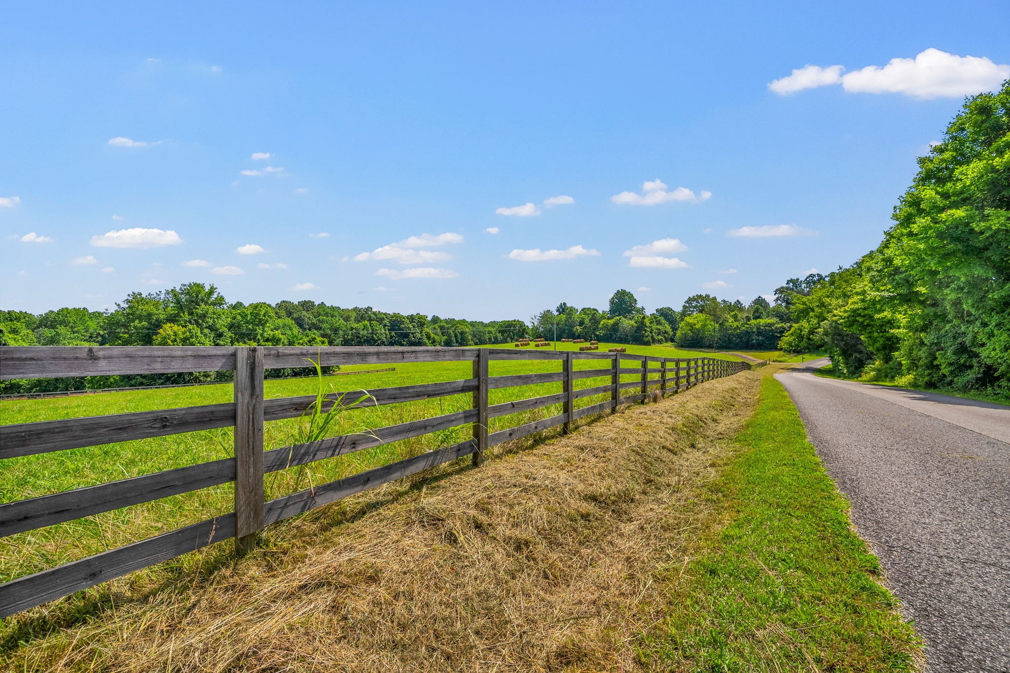 Homes for sale in Ashland City, TN | 2 Jim Read Rd, Ashland City, TN 37015 | MLS# 3301915