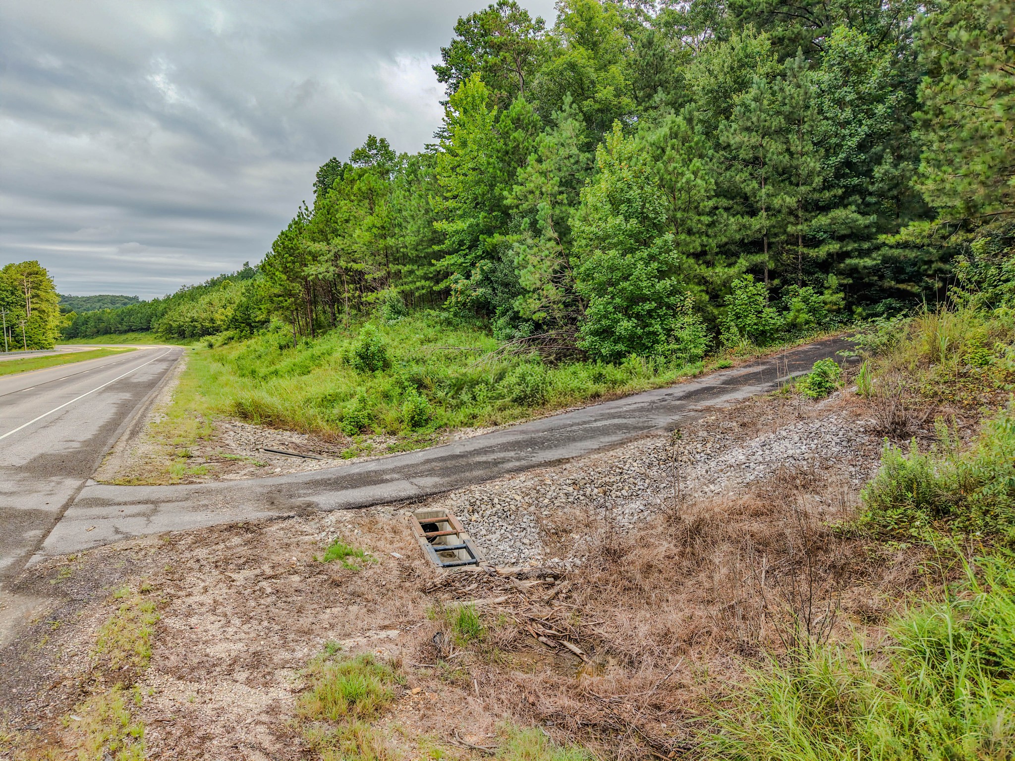2nd image of 0 Lawrenceburg Hwy, Waynesboro, TN 38485 | MLS# 3302523
