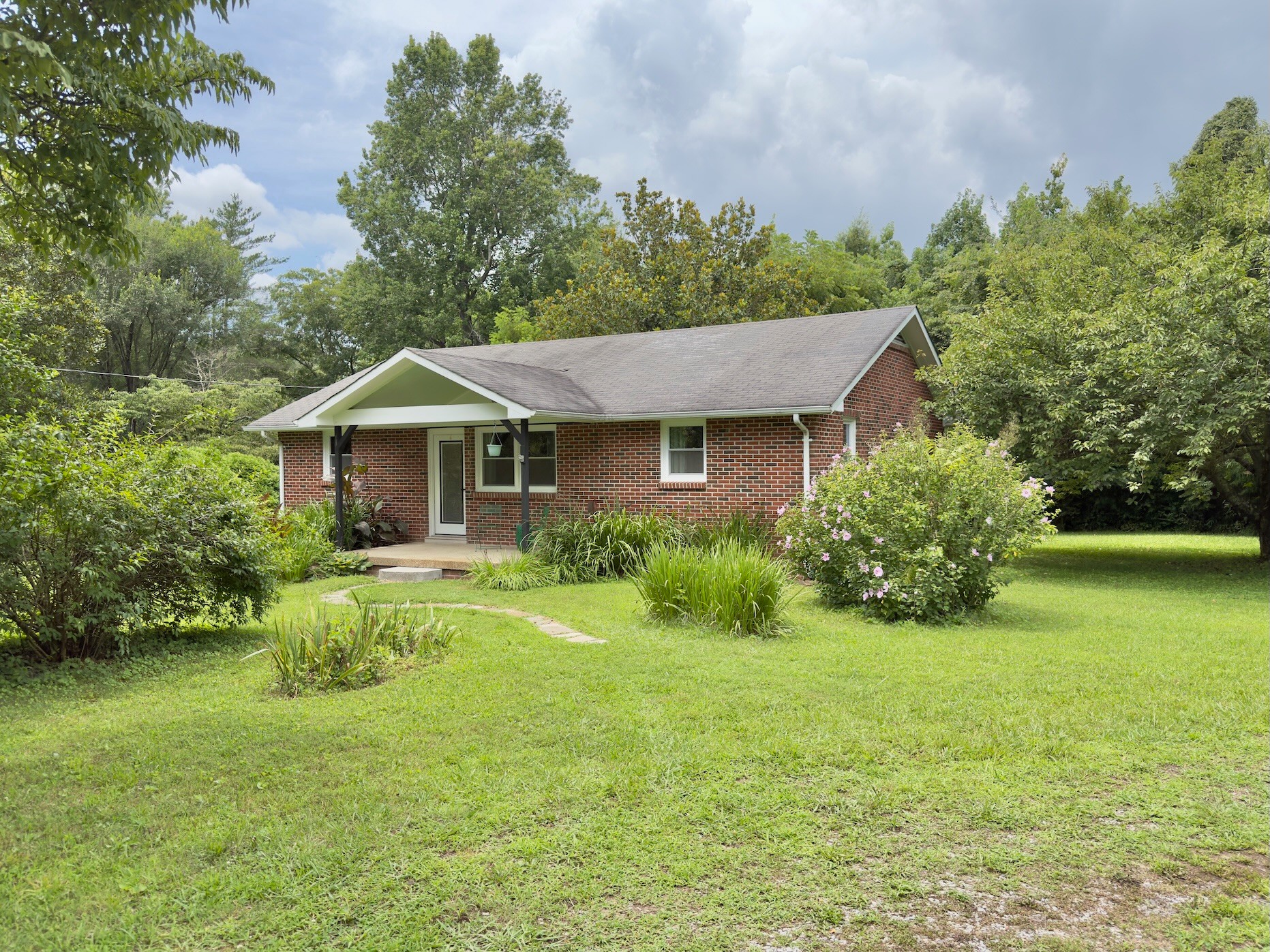 Homes for sale in Woodbury, TN | 804 Todd Rd, Woodbury, TN 37190 | MLS# 3302223