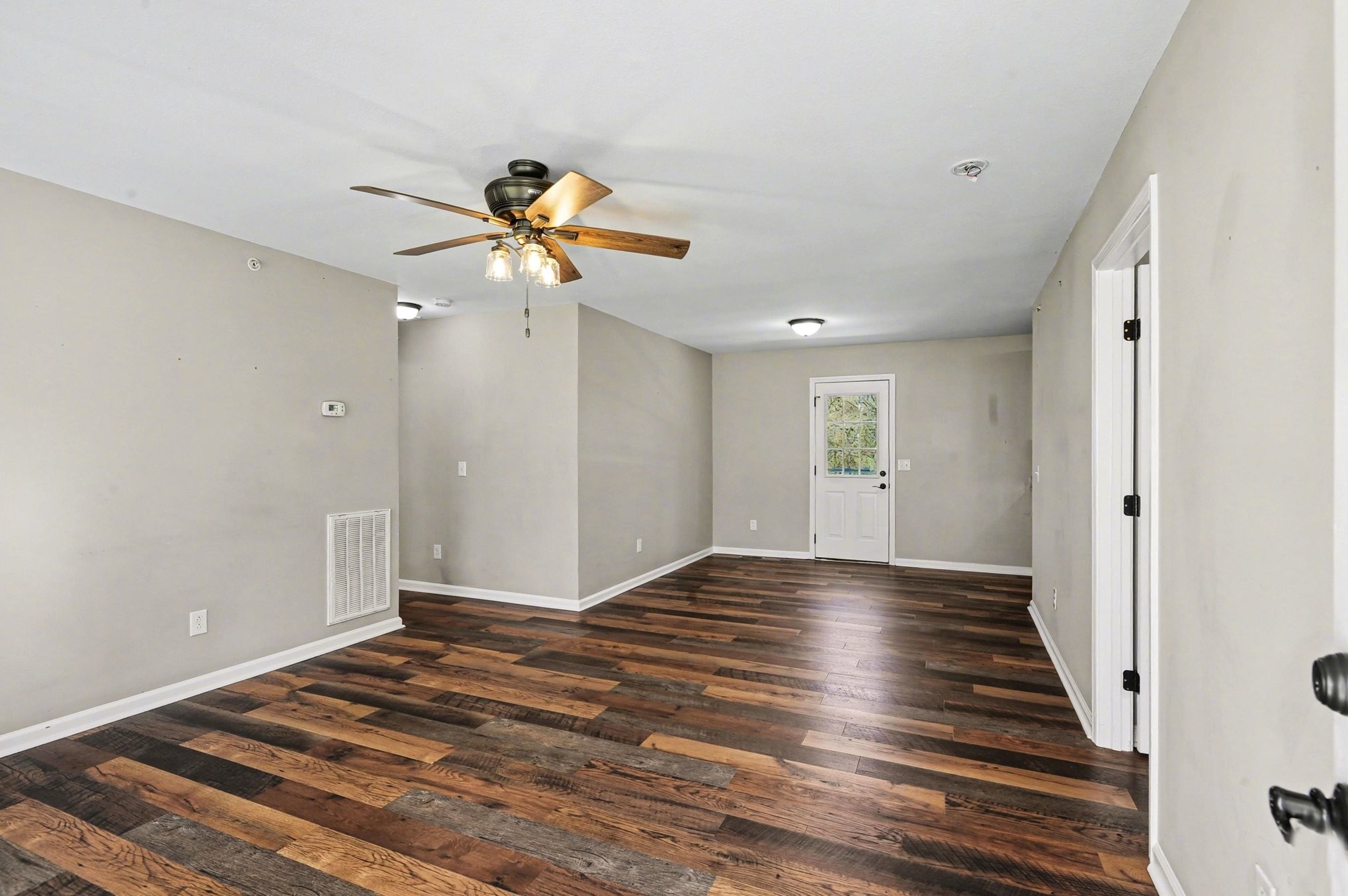Homes for sale in Ashland City, TN | 137 N Poole St, Ashland City, TN 37015 | MLS# 3305165