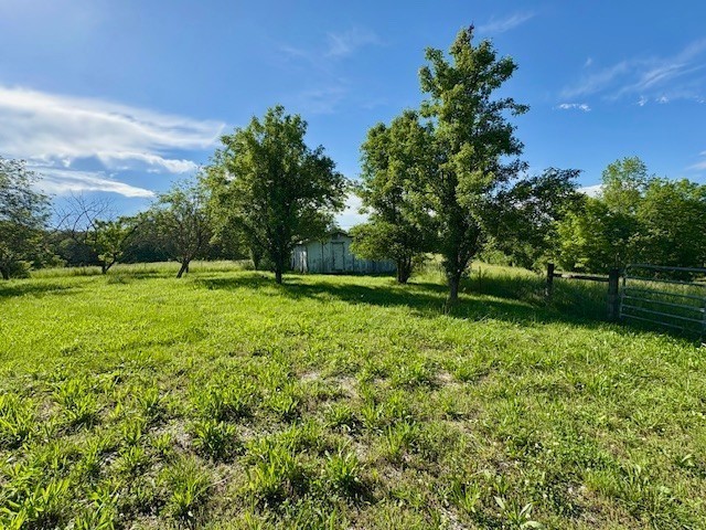2nd image of 1 Topsy Store Rd, Waynesboro, TN 38485 | MLS# 3305645