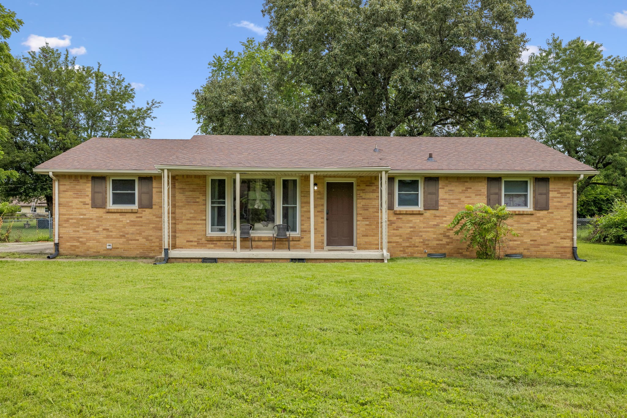1st image of 311 Rue Le Mans Dr, Clarksville, TN 37042 | MLS# 3308958