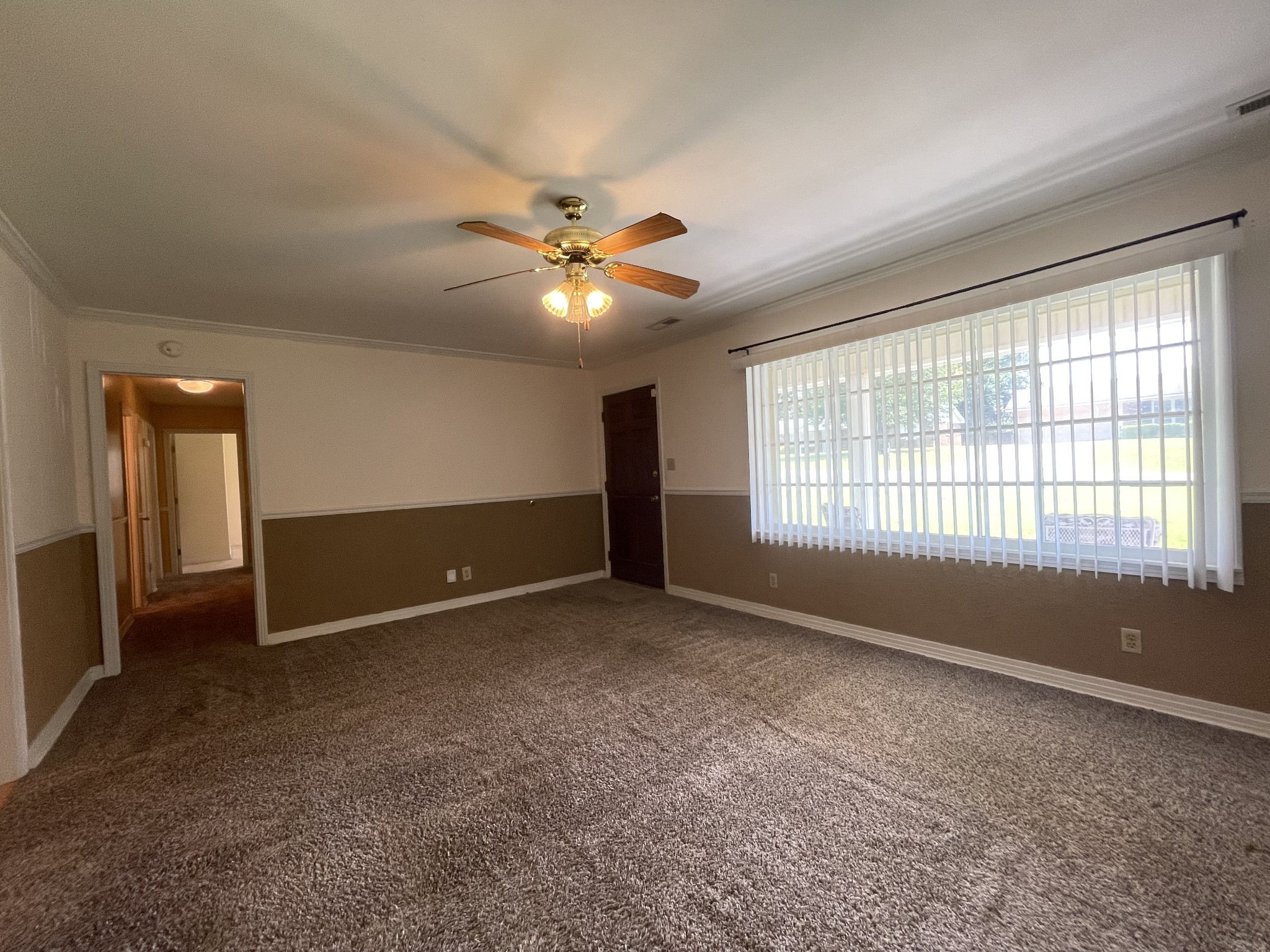 4th image of 416 E Lakeside Dr, Florence, AL 35630 | MLS# 3308974
