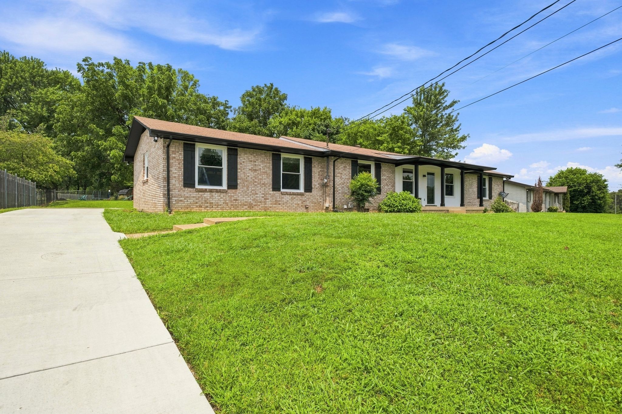 3rd image of 104 Lagrange Dr, Hendersonville, TN 37075 | MLS# 3319809
