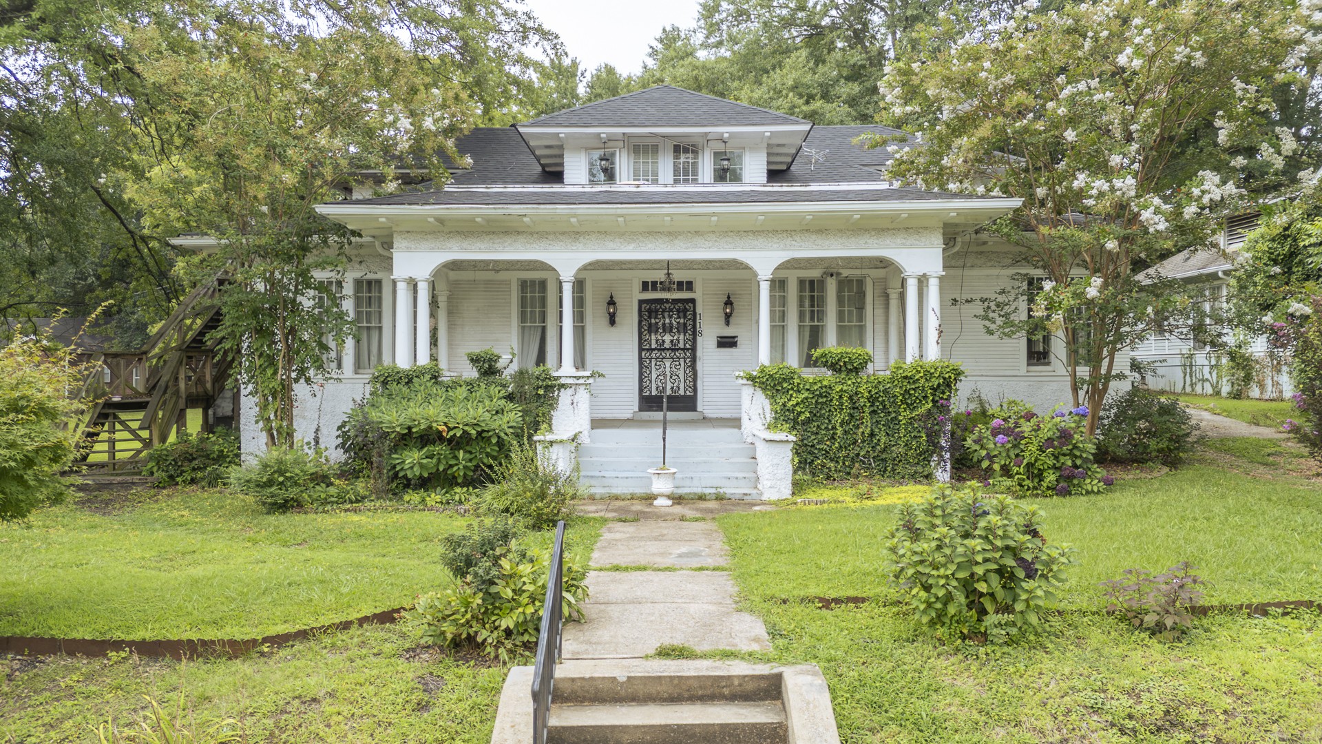 2nd image of 118 Arlington Ave, Jackson, TN 38301 | MLS# 3309076