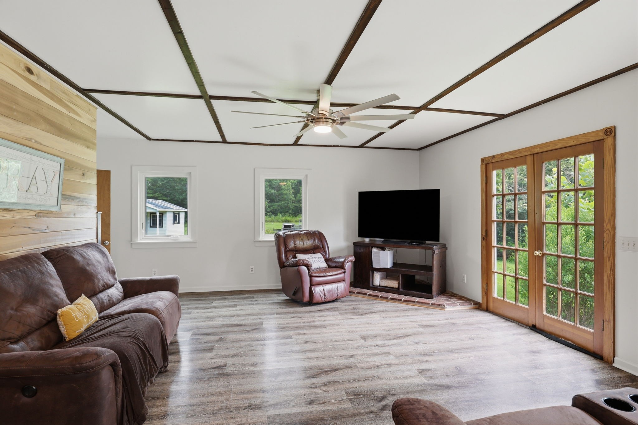 3rd image of 1650 Little Fish Trap Rd, Lawrenceburg, TN 38464 | MLS# 3309280