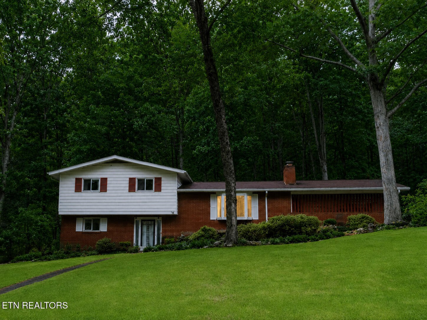 1st image of 139 Nebraska Ave, Oak Ridge, TN 37830 | MLS# 3336106