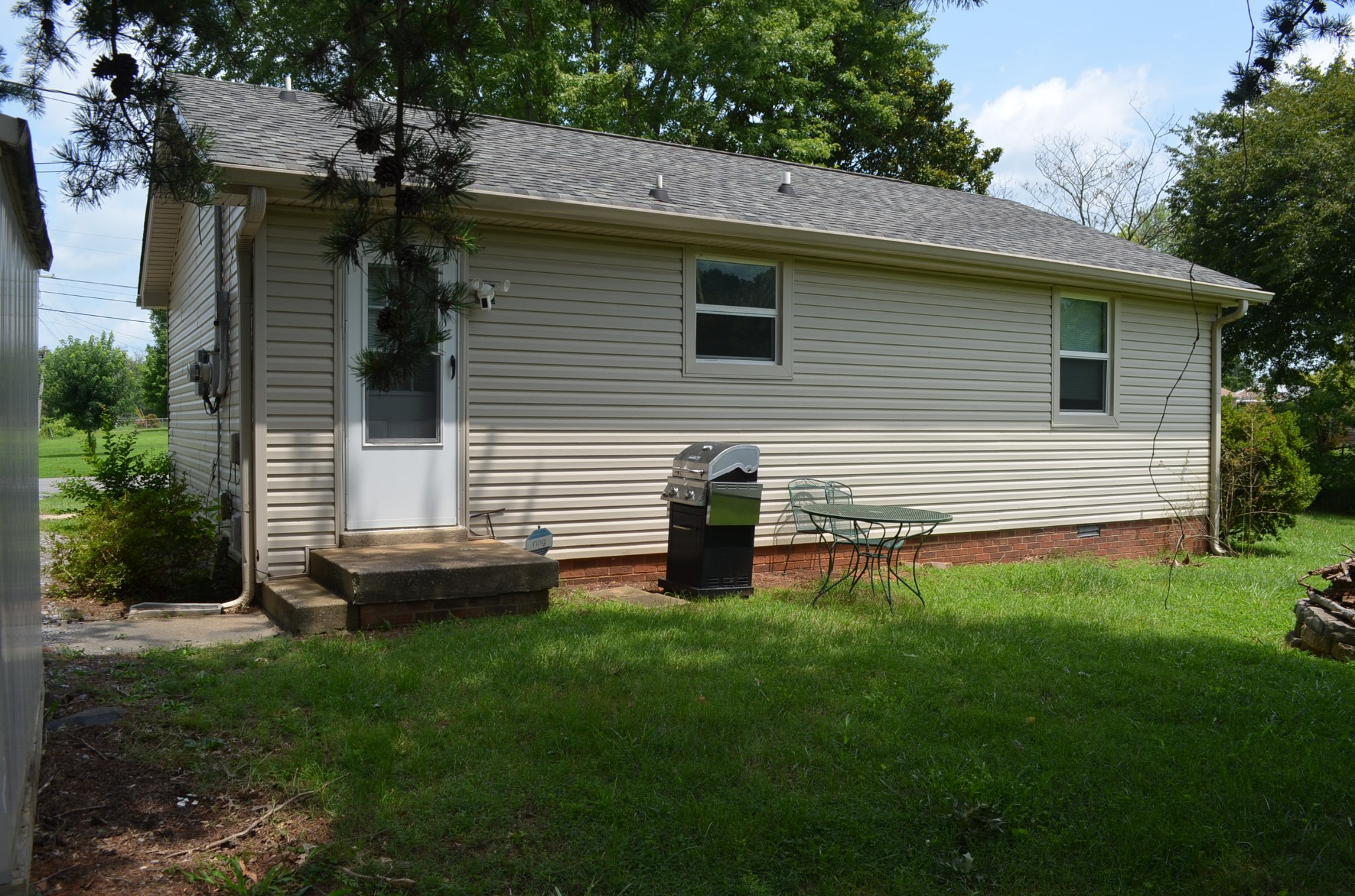 3rd image of 100 Bellamy Ct, Clarksville, TN 37043 | MLS# 3311830