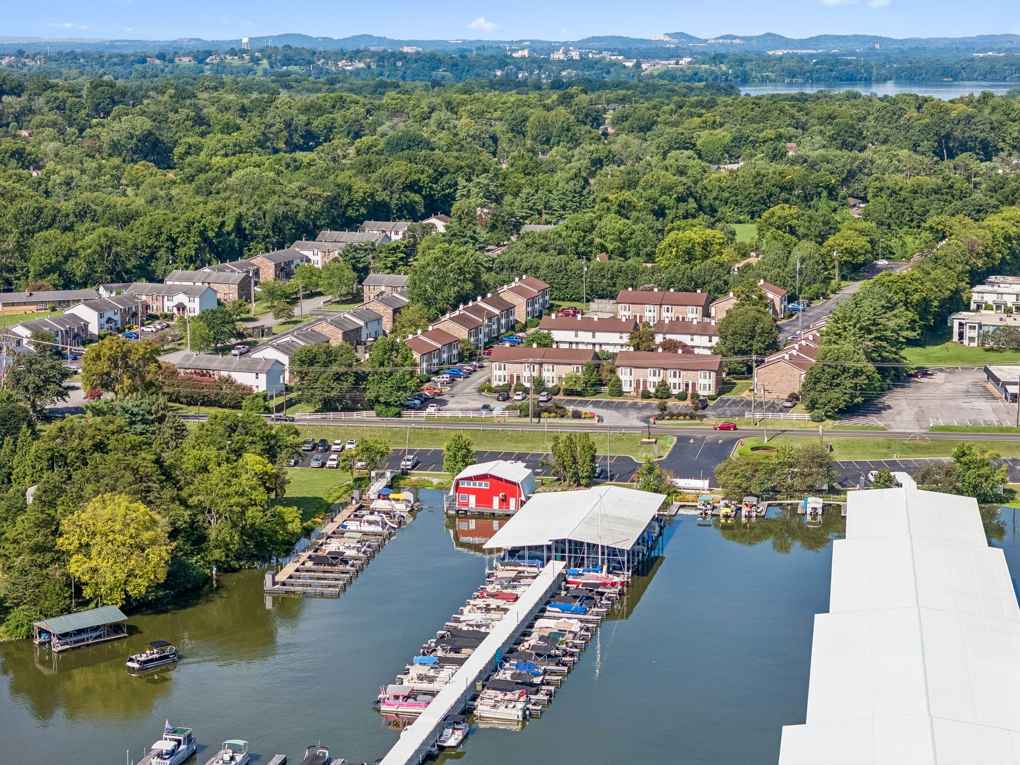 2nd image of 250 Sanders Fry Rd, Hendersonville, TN 37075