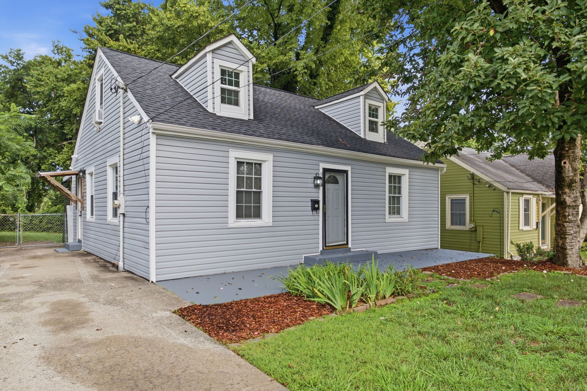 1st image of 944 Mcferrin Ave, Nashville, TN 37206 | MLS# 3311765