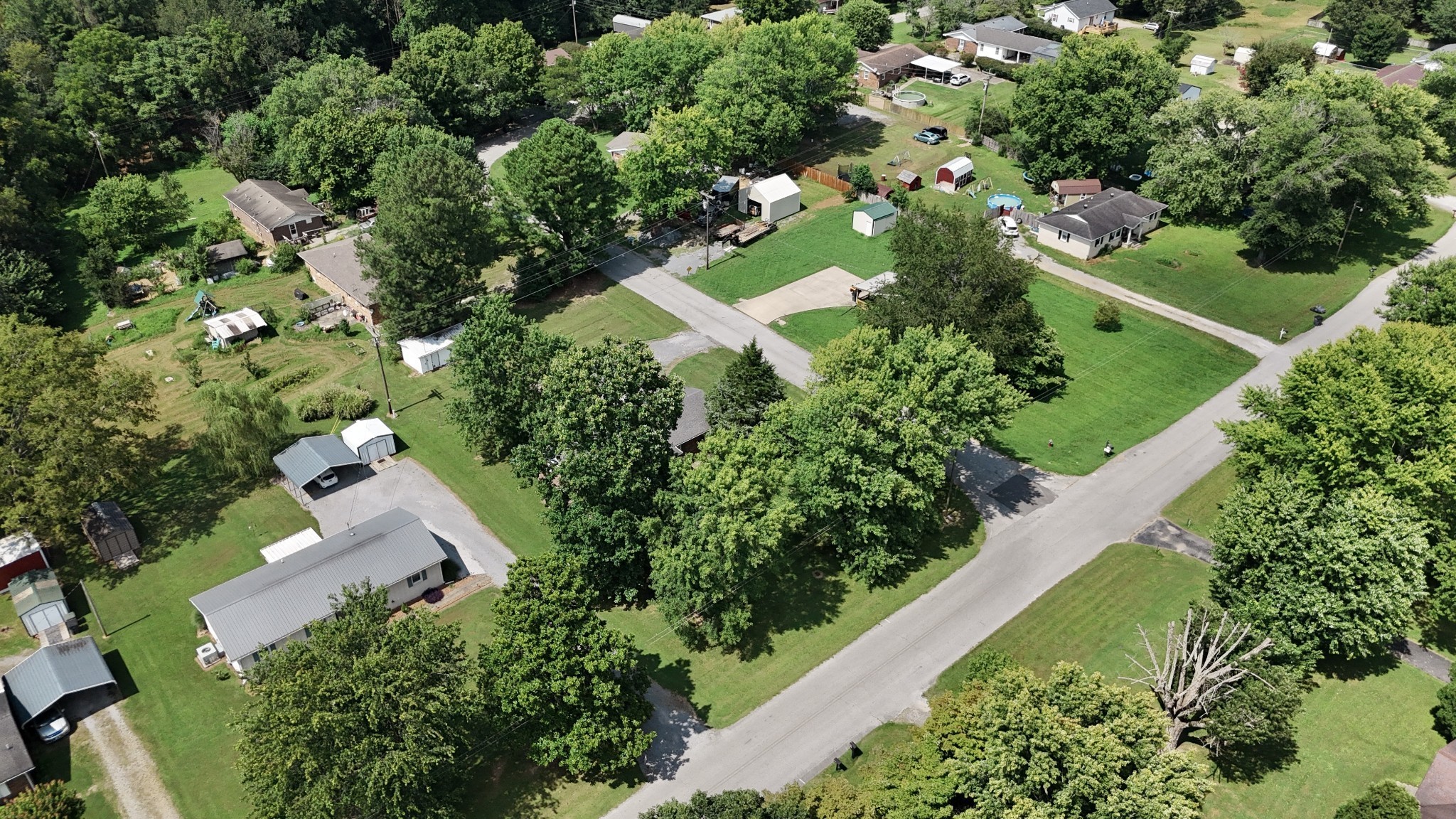 44th image of 627 Baker Dr, Lafayette, TN 37083 | MLS# 3313342