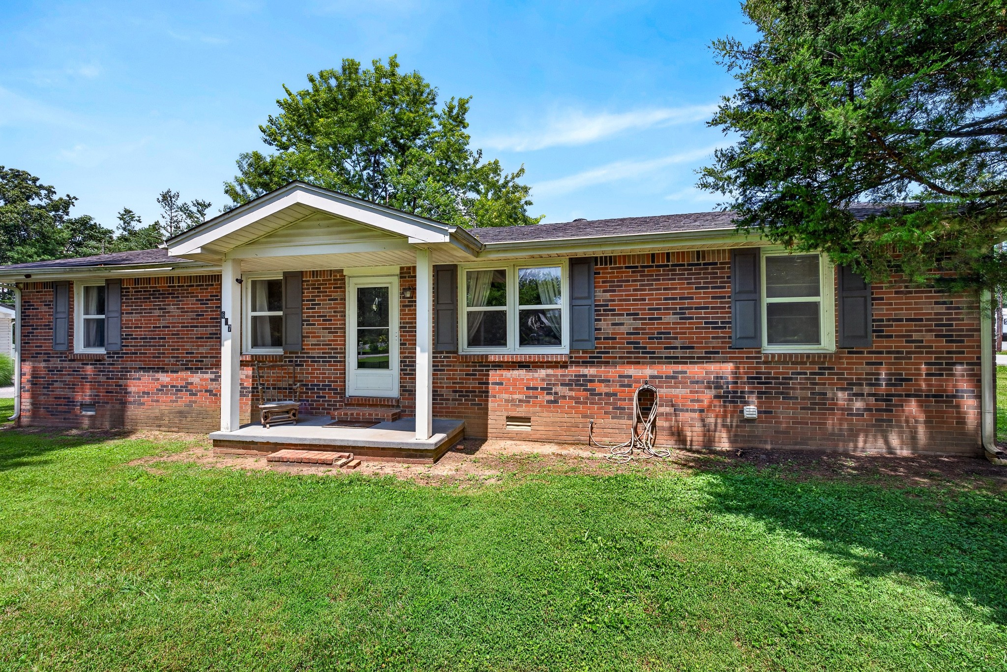 3rd image of 627 Baker Dr, Lafayette, TN 37083 | MLS# 3313342