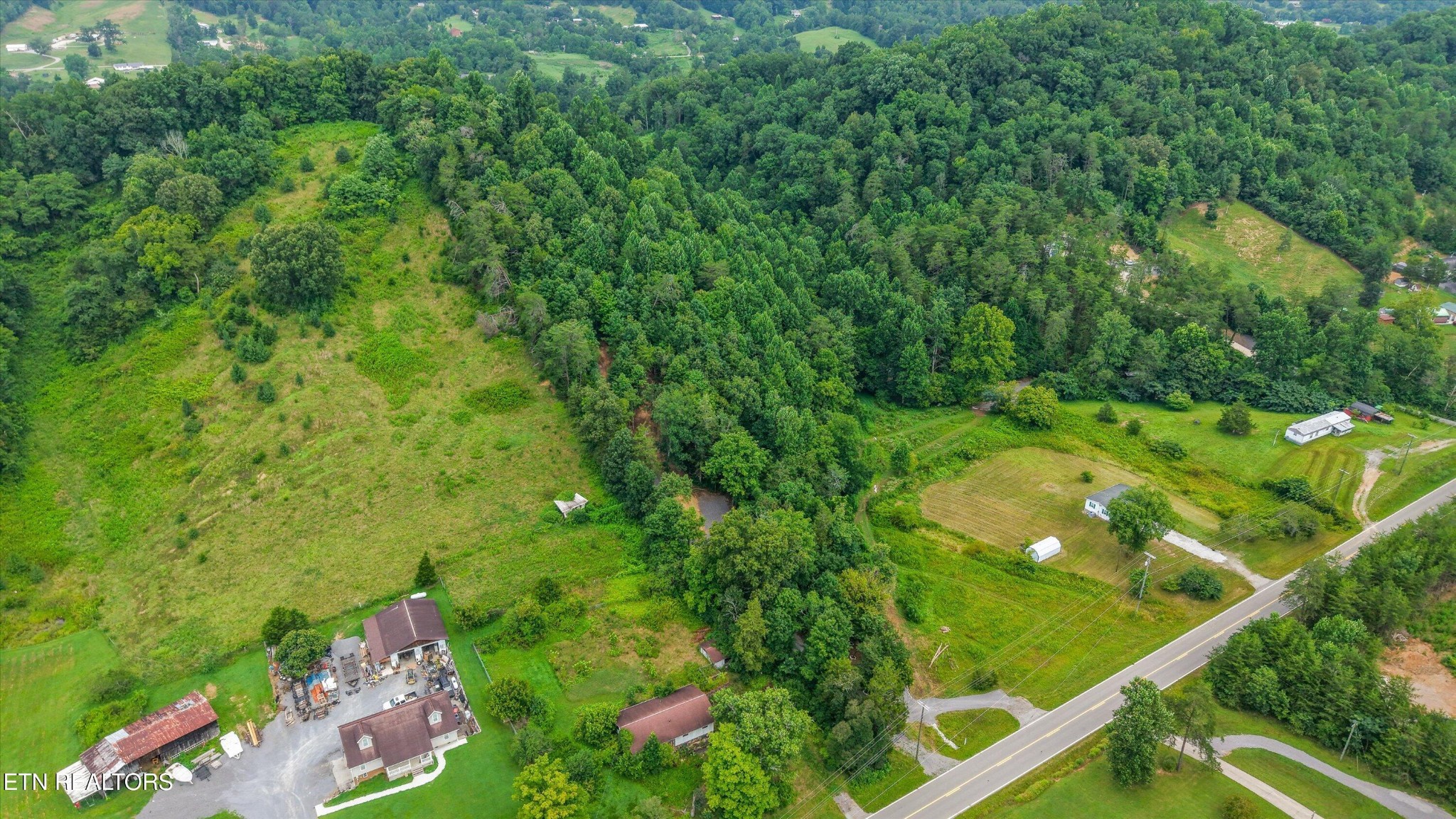 4th image of 233 Hwy 370, Luttrell, TN 37779 | MLS# 3312196