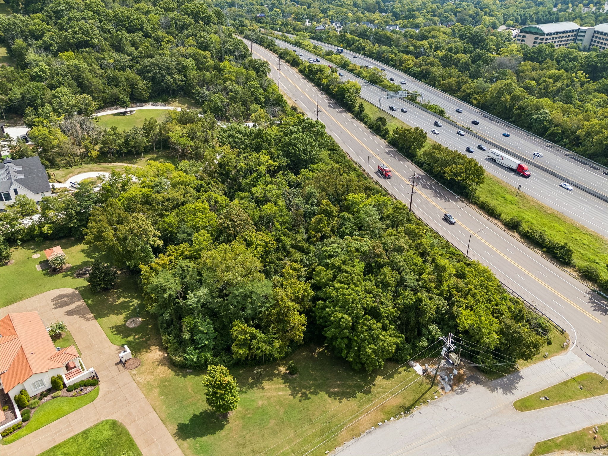3rd image of 800 Lakemont Dr, Nashville, TN 37220 | MLS# 3501497