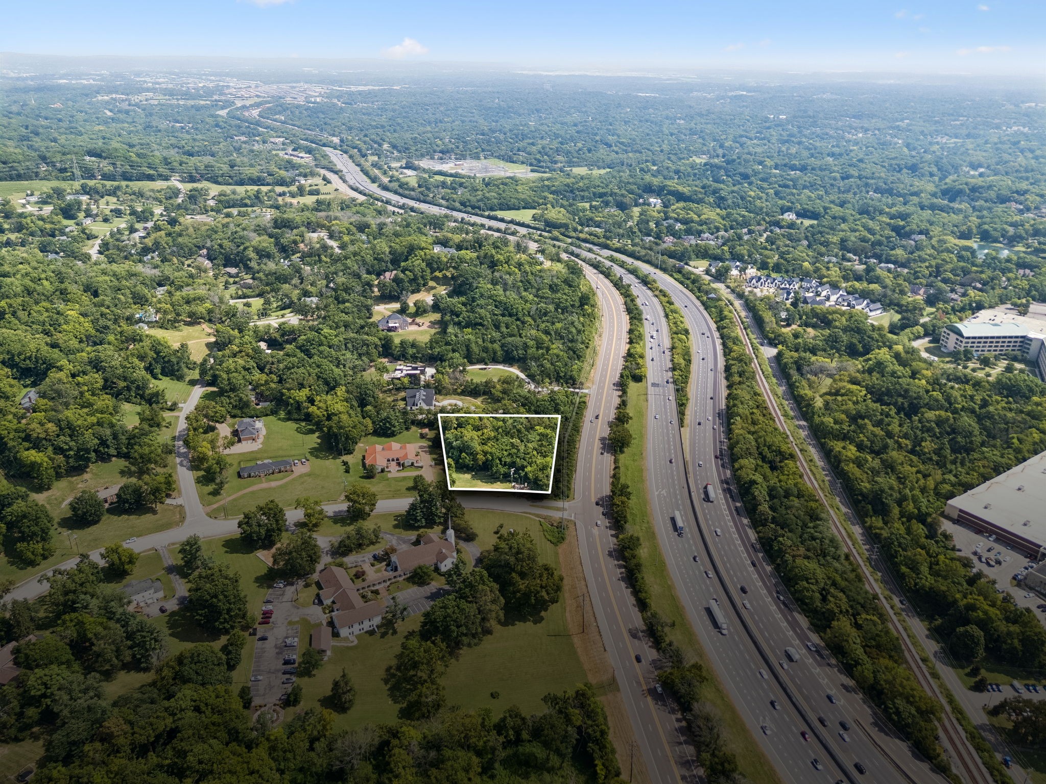 5th image of 800 Lakemont Dr, Nashville, TN 37220 | MLS# 3501497