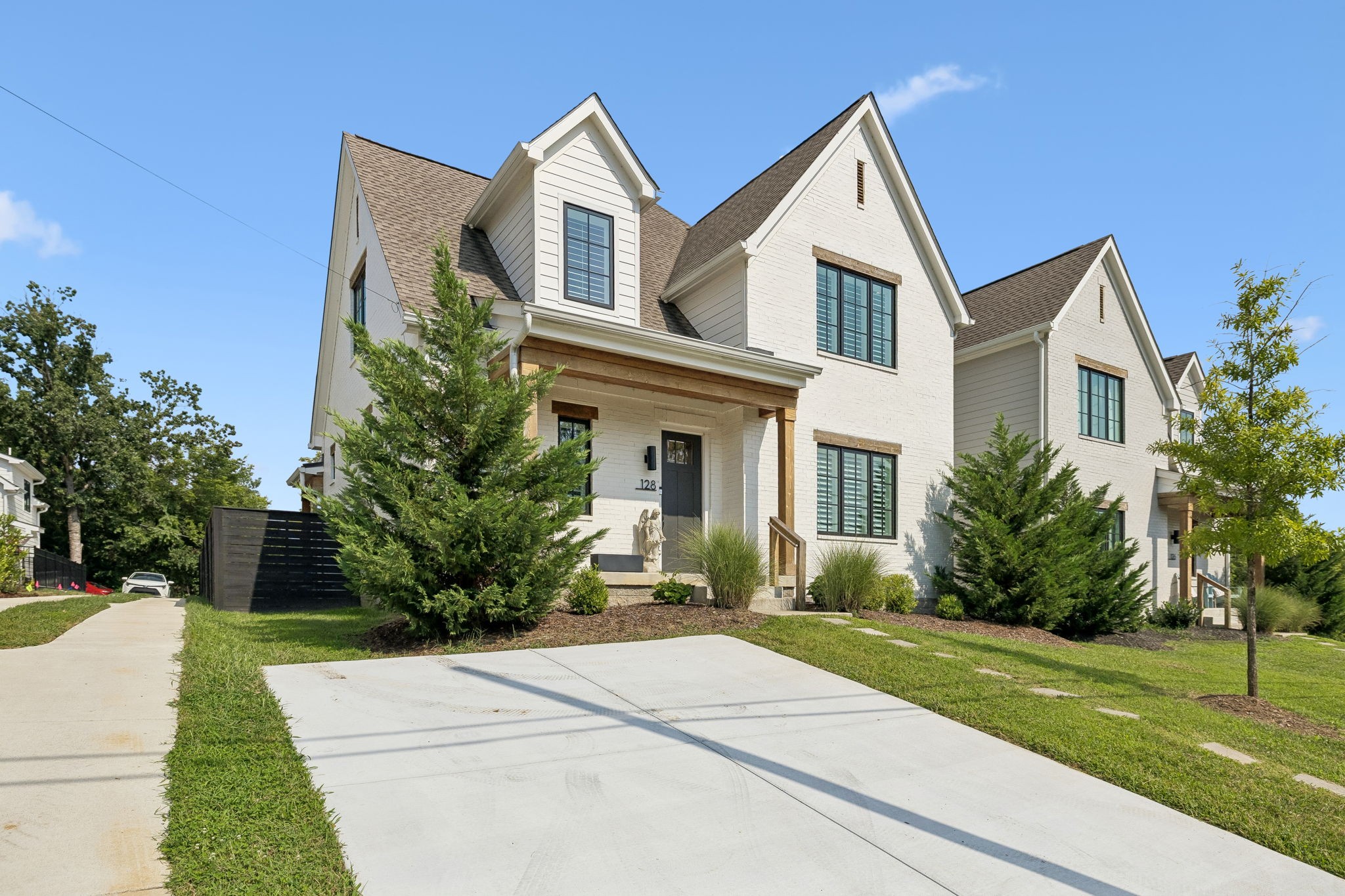 1st image of 128 37th Ave N, Nashville, TN 37209 | MLS# 3512437