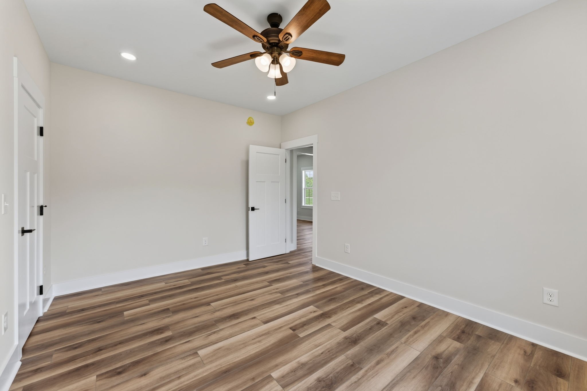5th image of 3607 Greenhaw Rd, Decherd, TN 37324 | MLS# 3314366