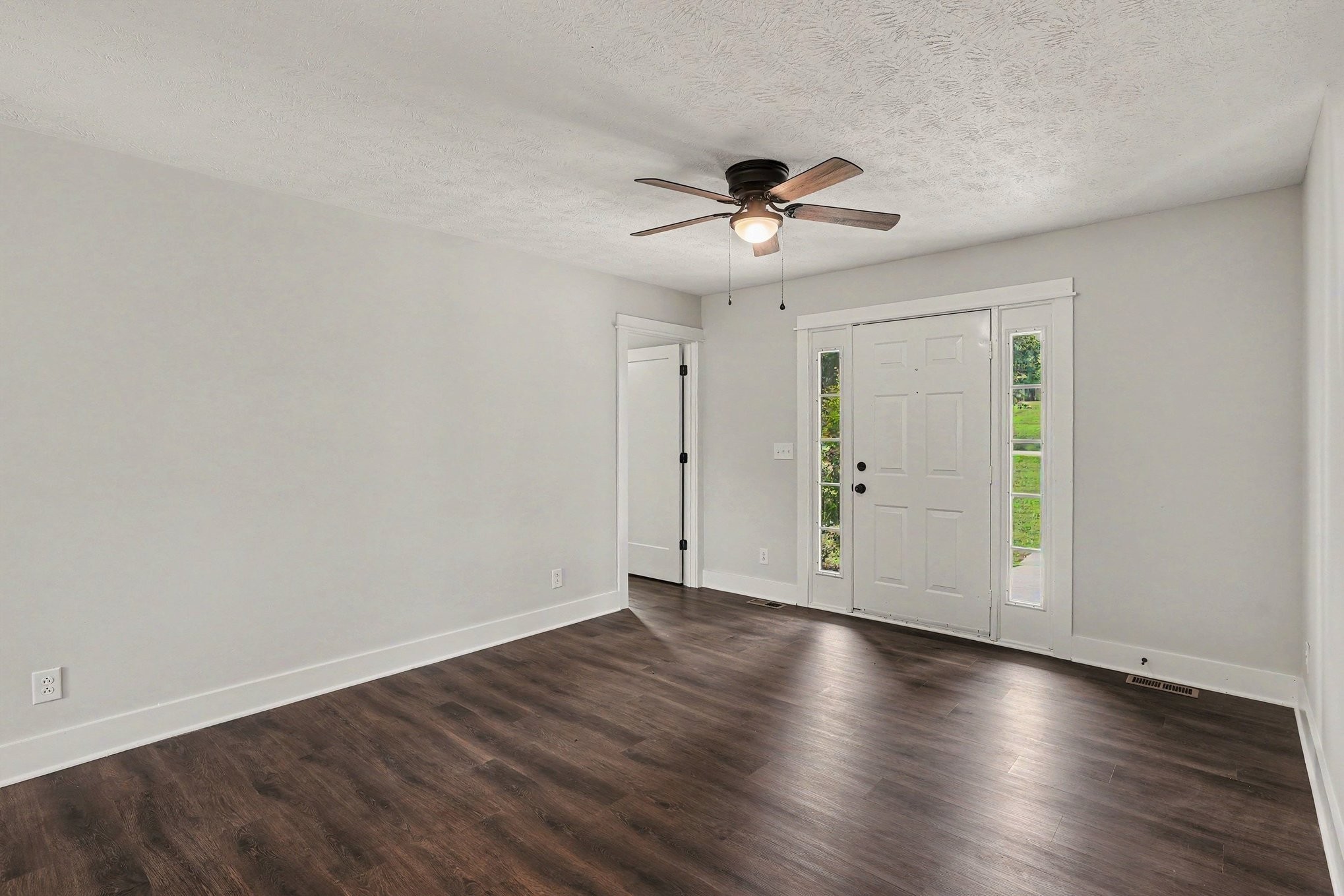 3rd image of 2510 17Th Ave E, Springfield, TN 37172 | MLS# 3314404