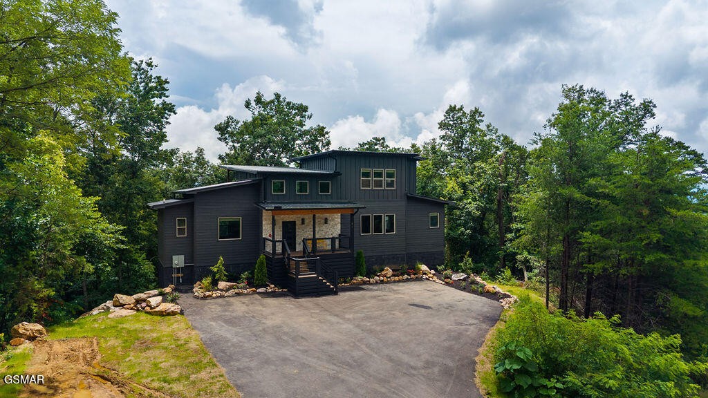 2nd image of 1870 Mountain Ash Way, Sevierville, TN 37876 | MLS# 3319053