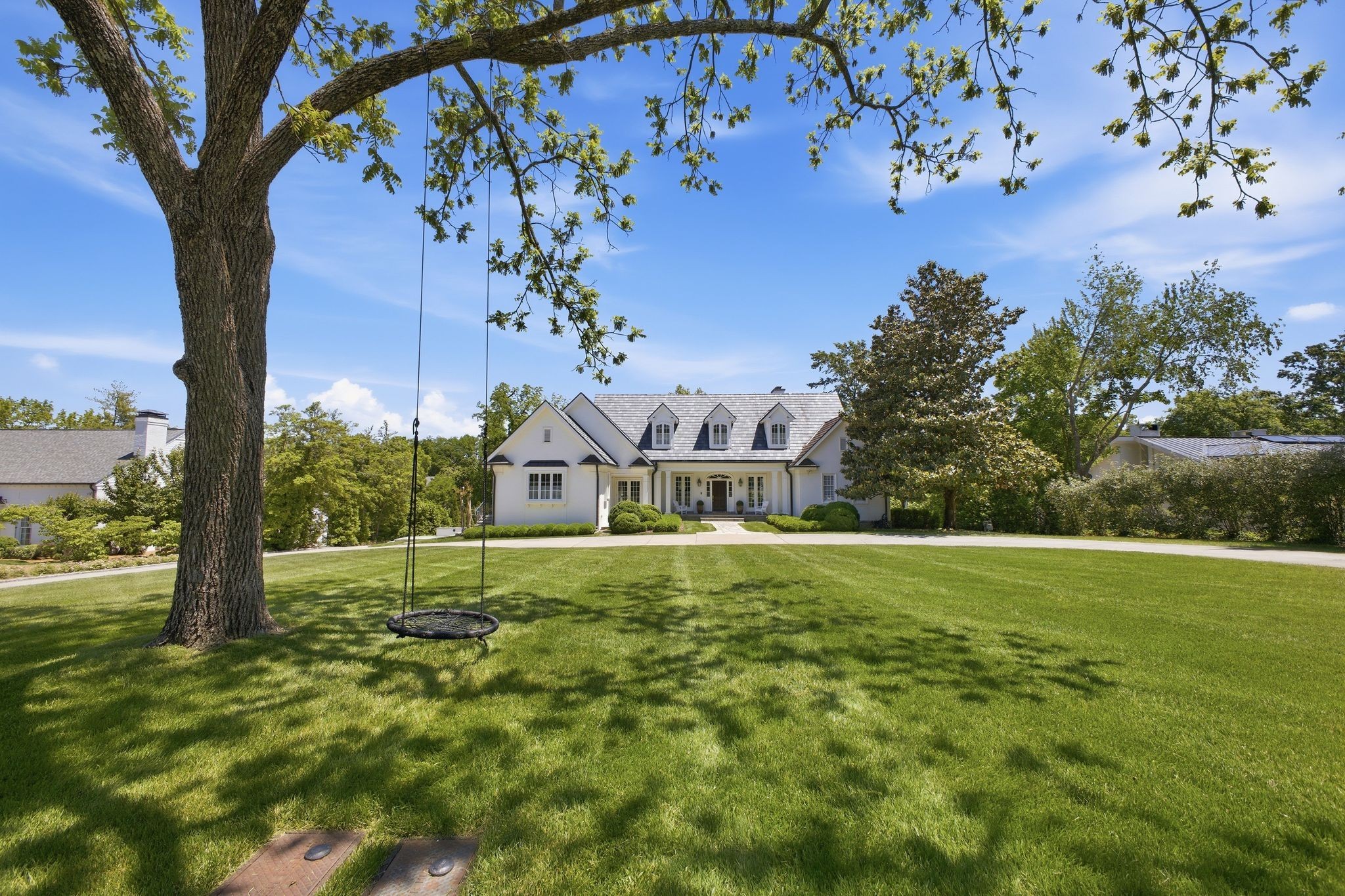3rd image of 204 Sunnyside Dr, Nashville, TN 37205 | MLS# 3516593