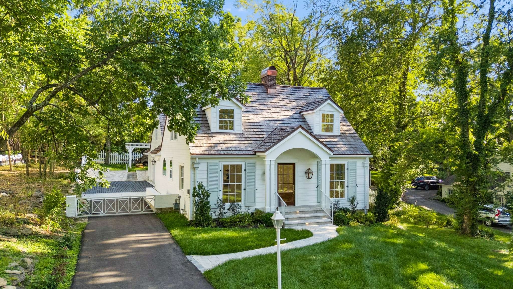 98th image of 4401 Iroquois Ave, Nashville, TN 37205 | MLS# 3431182
