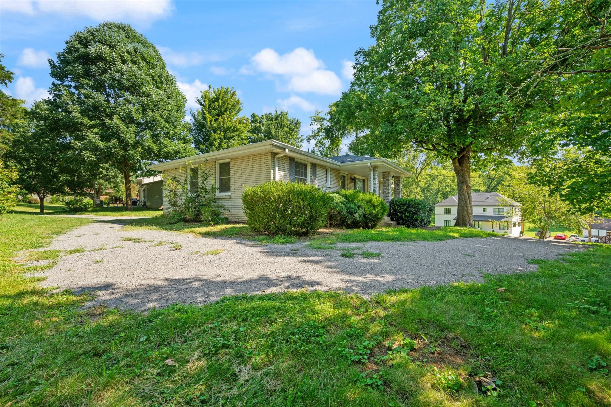 2nd image of 4921 Timberdale Dr, Nashville, TN 37211 | MLS# 3336091