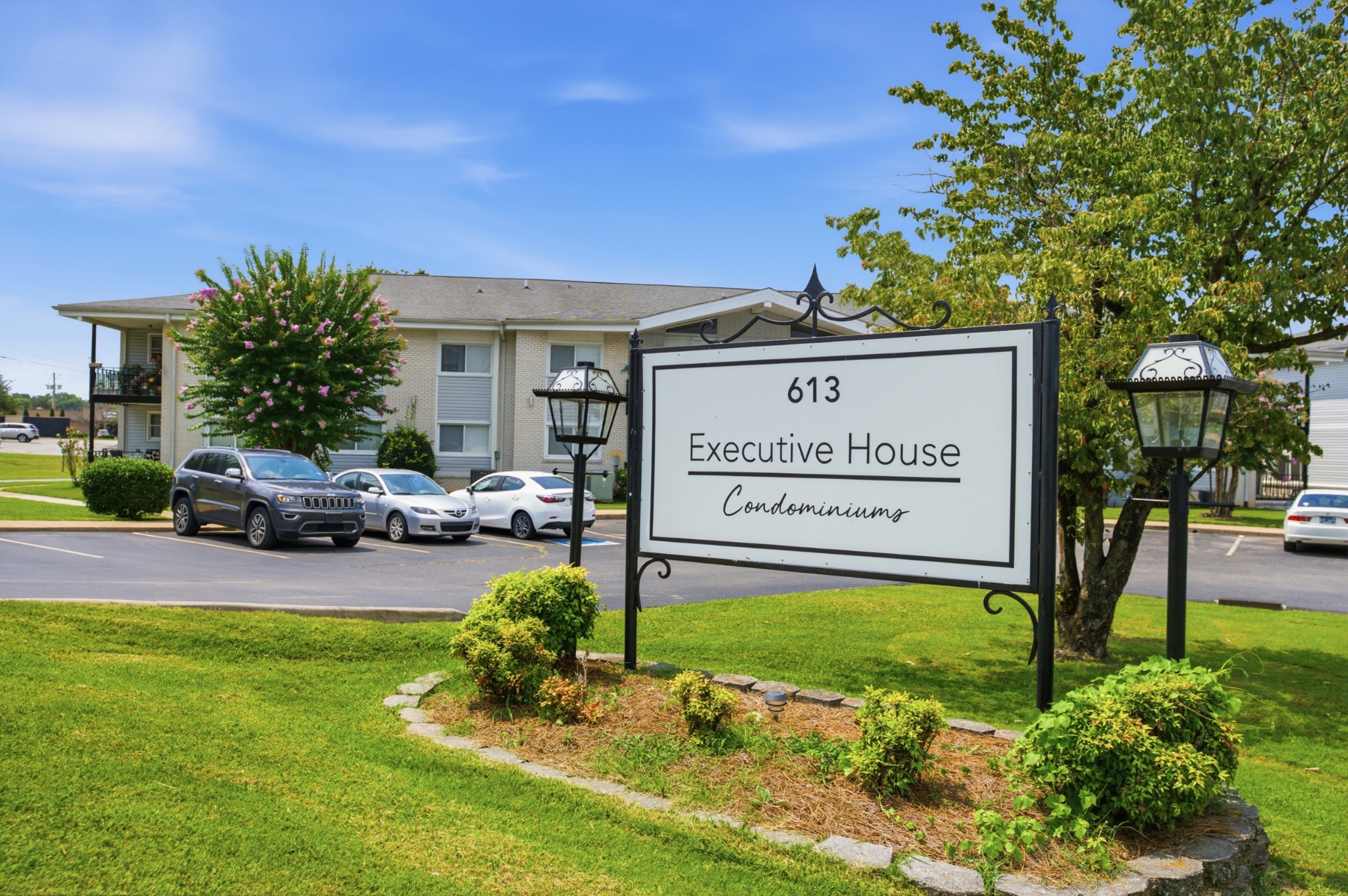 1st image of 613 Hillsboro Rd #C16, Franklin, TN 37064 | MLS# 3516218