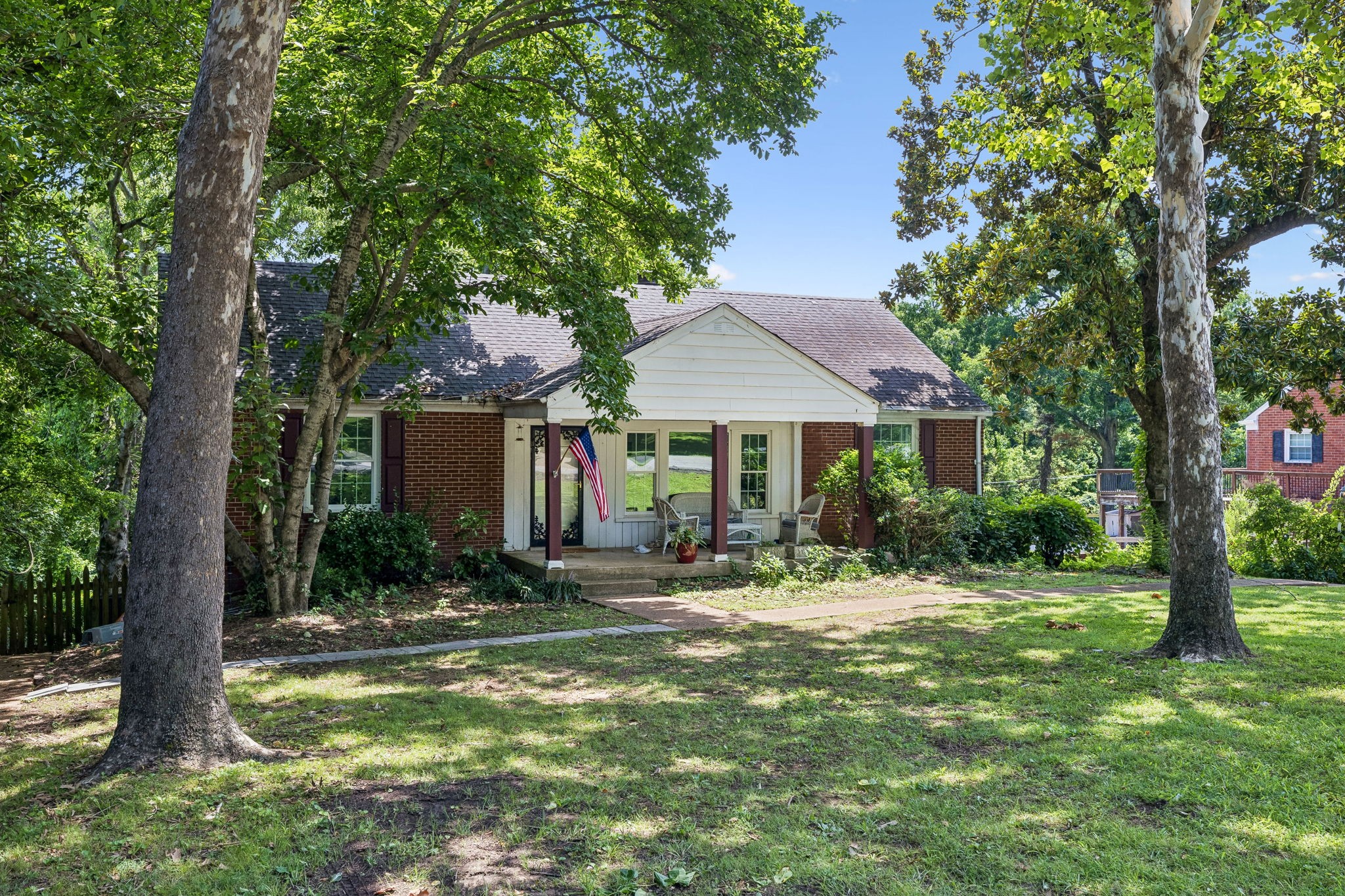 2nd image of 3504 Pleasant Valley Rd, Nashville, TN 37204 | MLS# 3500968