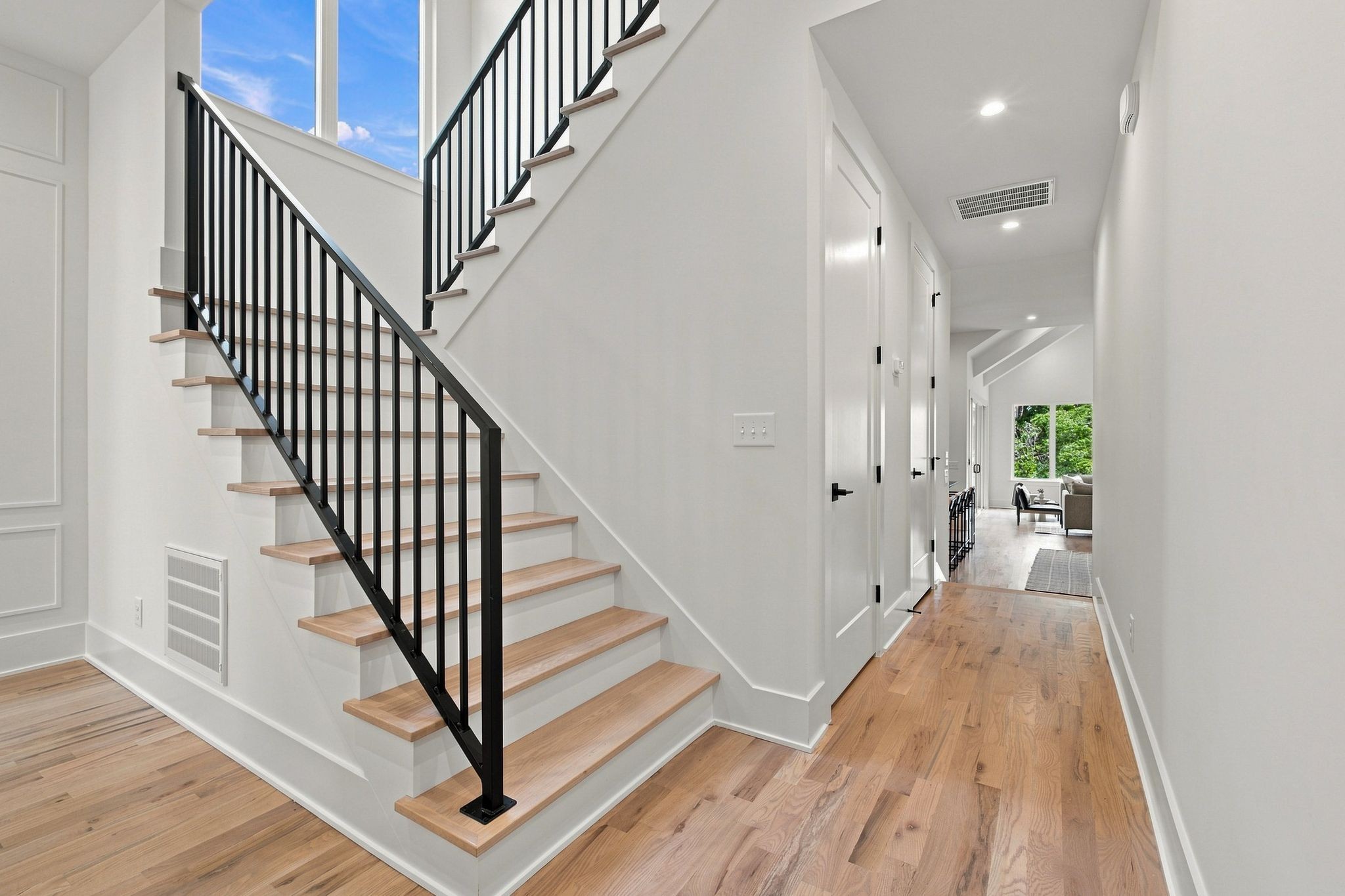 3rd image of 2613 Traughber Dr, Nashville, TN 37206 | MLS# 3510584