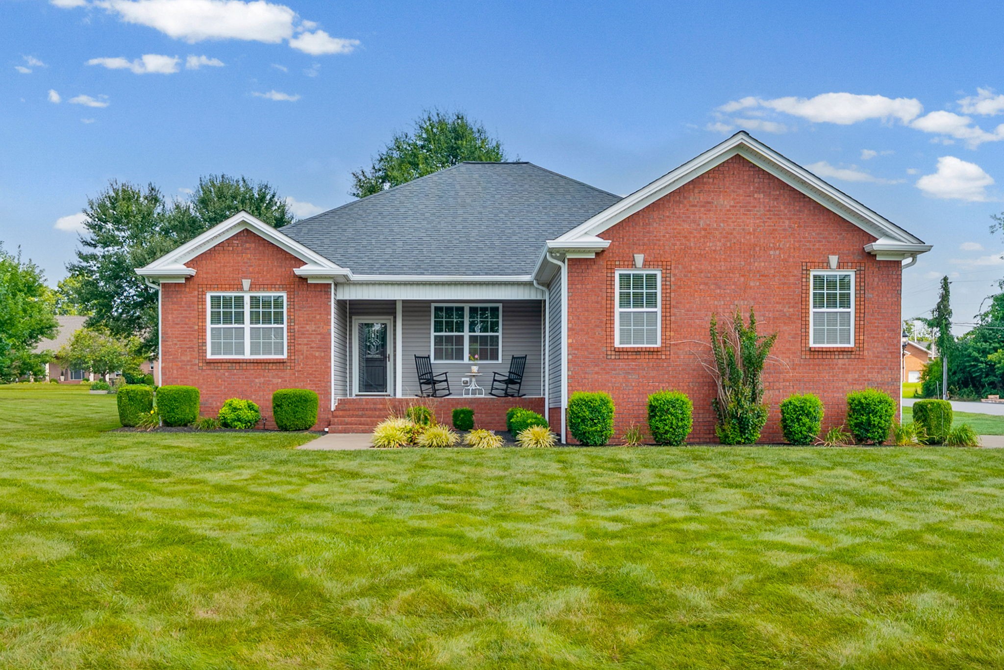 1st image of 201 Quincy Dr, Hopkinsville, KY 42240 | MLS# 3510595