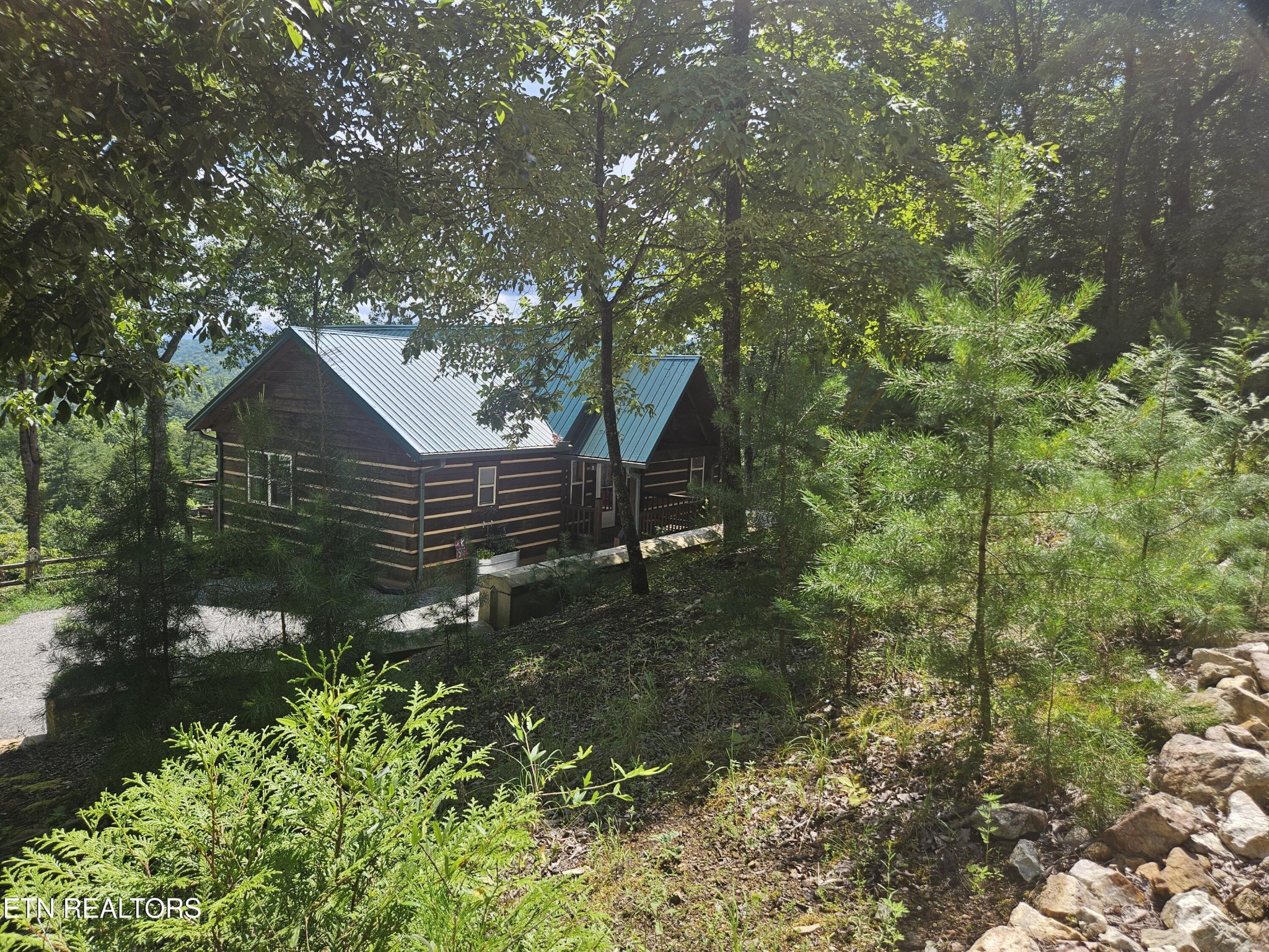 2nd image of 100 Warriors Passage Dr, Tellico Plains, TN 37385 | MLS# 3510760