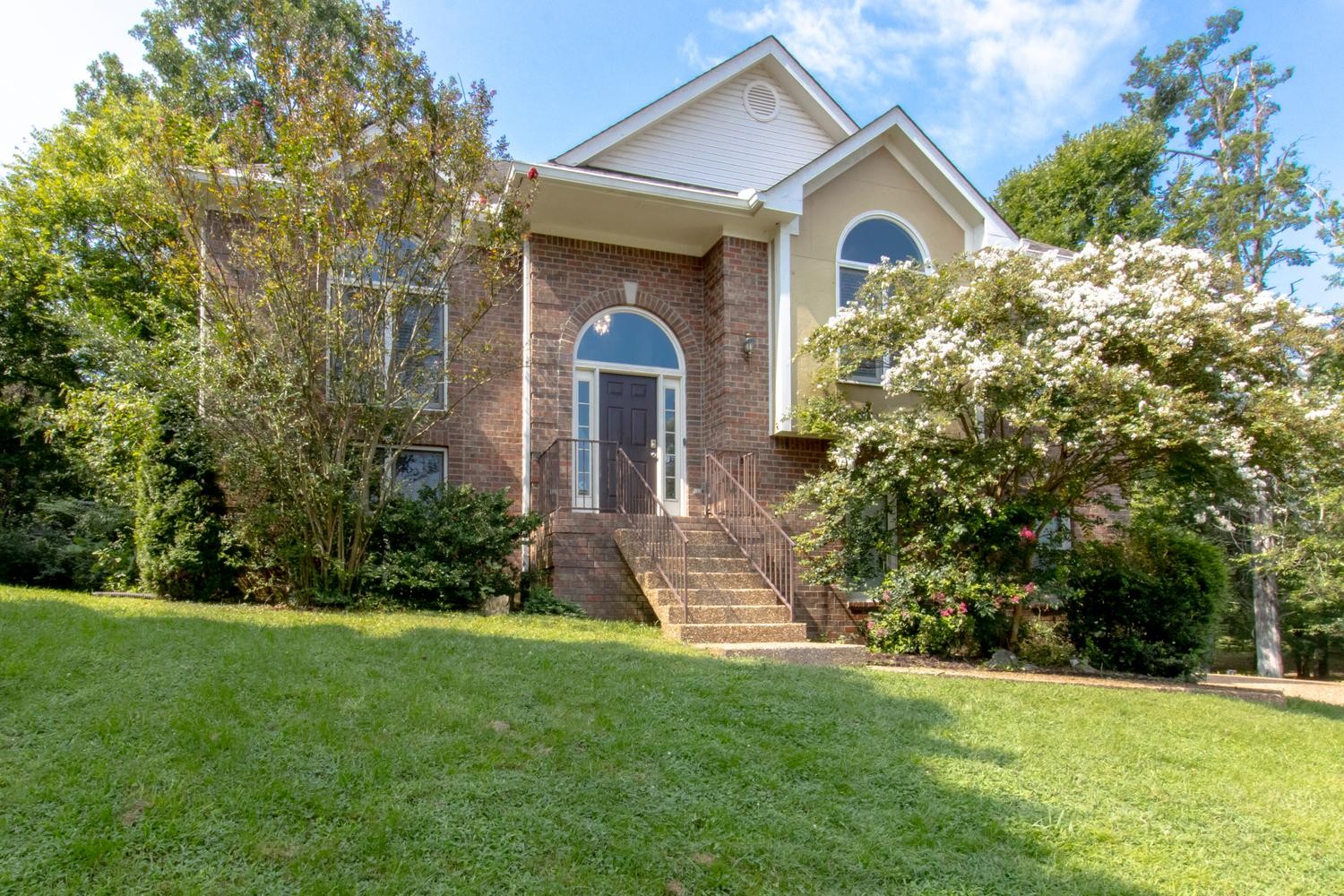 1st image of 4900 Tulip Grove Ln, Hermitage, TN 37076 | MLS# 3510280