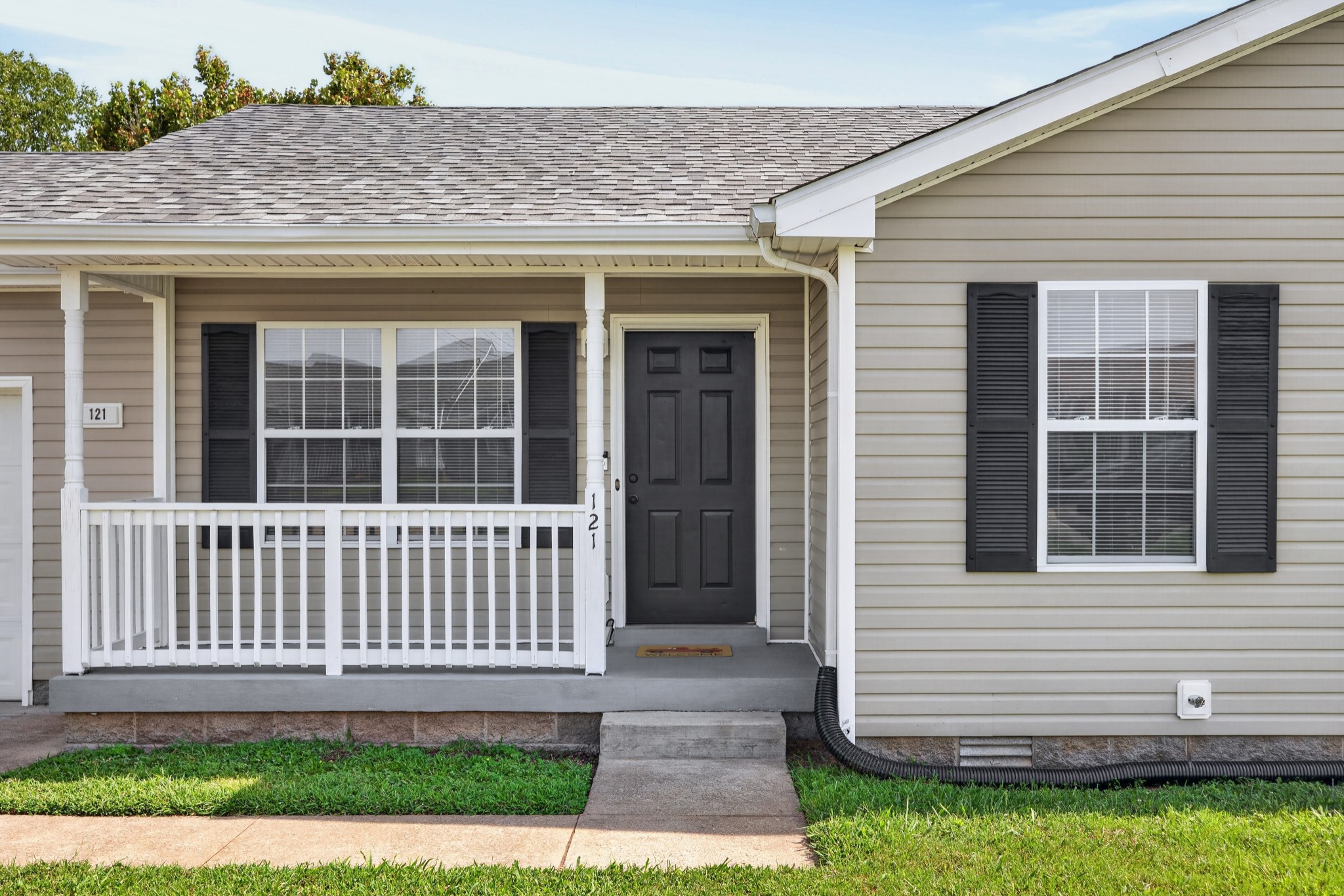 3rd image of 121 Gleaves Ln, Oak Grove, KY 42262 | MLS# 3512904