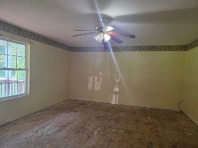 3rd image of 4138 Mitchell Weaver Rd, Scottsville, KY 42164 | MLS# 3511258