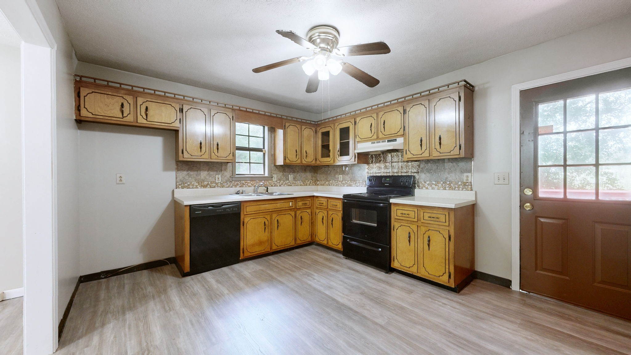 3rd image of 14 Cable Rd, Oak Grove, KY 42262 | MLS# 3511234