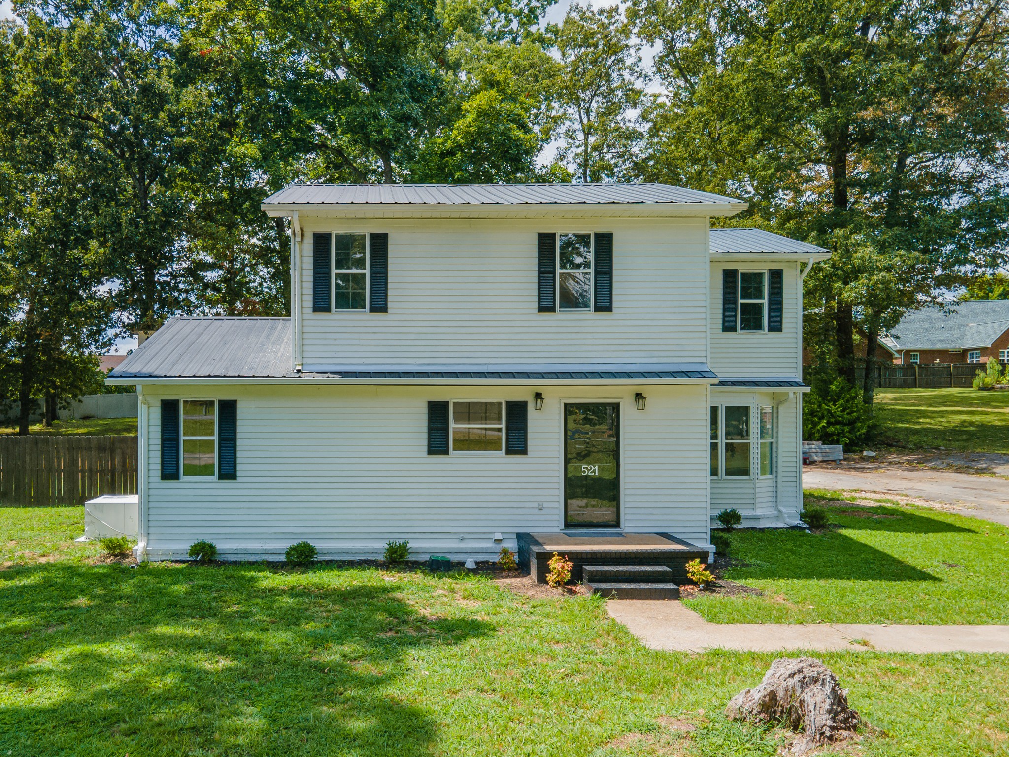 1st image of 521 Parkway Rd, Tullahoma, TN 37388 | MLS# 3526417
